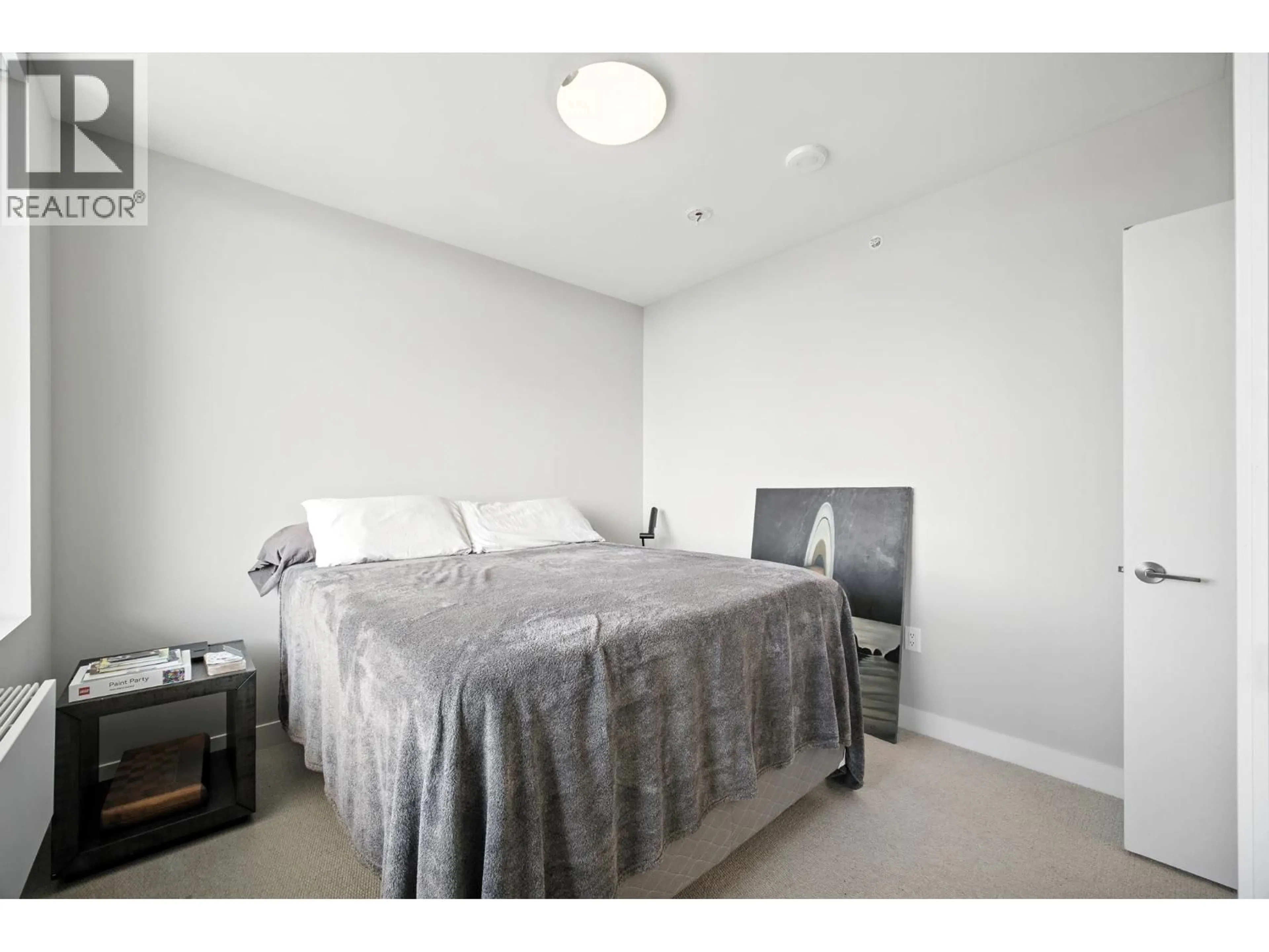 A pic of a room for 1106 - 8725 UNIVERSITY CRESCENT, Vancouver British Columbia V5A0G2