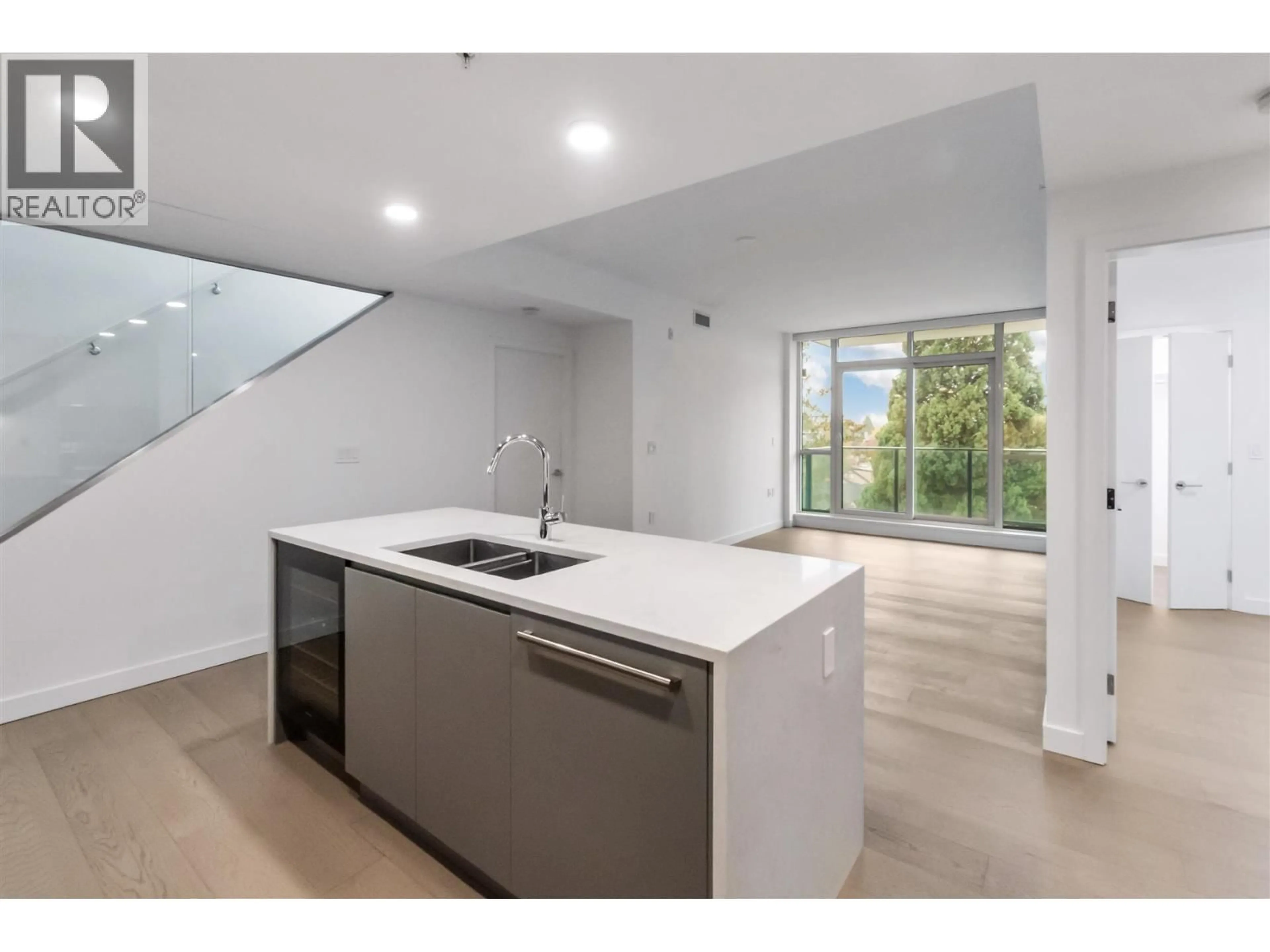 Open concept kitchen, unknown for 601 - 4240 CAMBIE STREET, West Vancouver British Columbia V5Z0K6