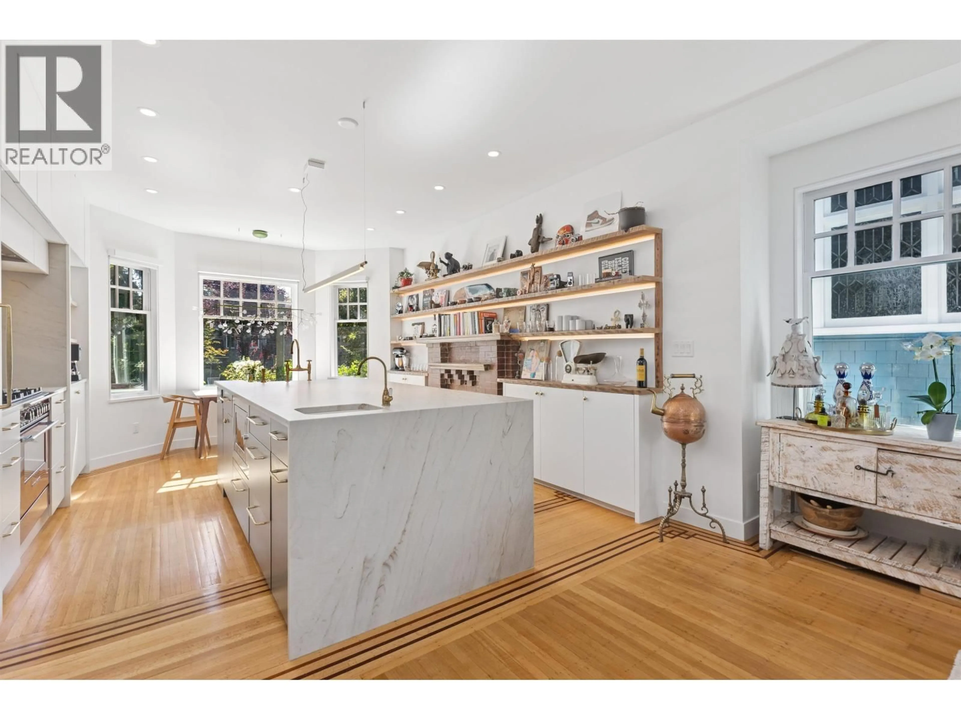 Open concept kitchen, unknown for 2615 2ND AVENUE, Vancouver British Columbia V6K1K1