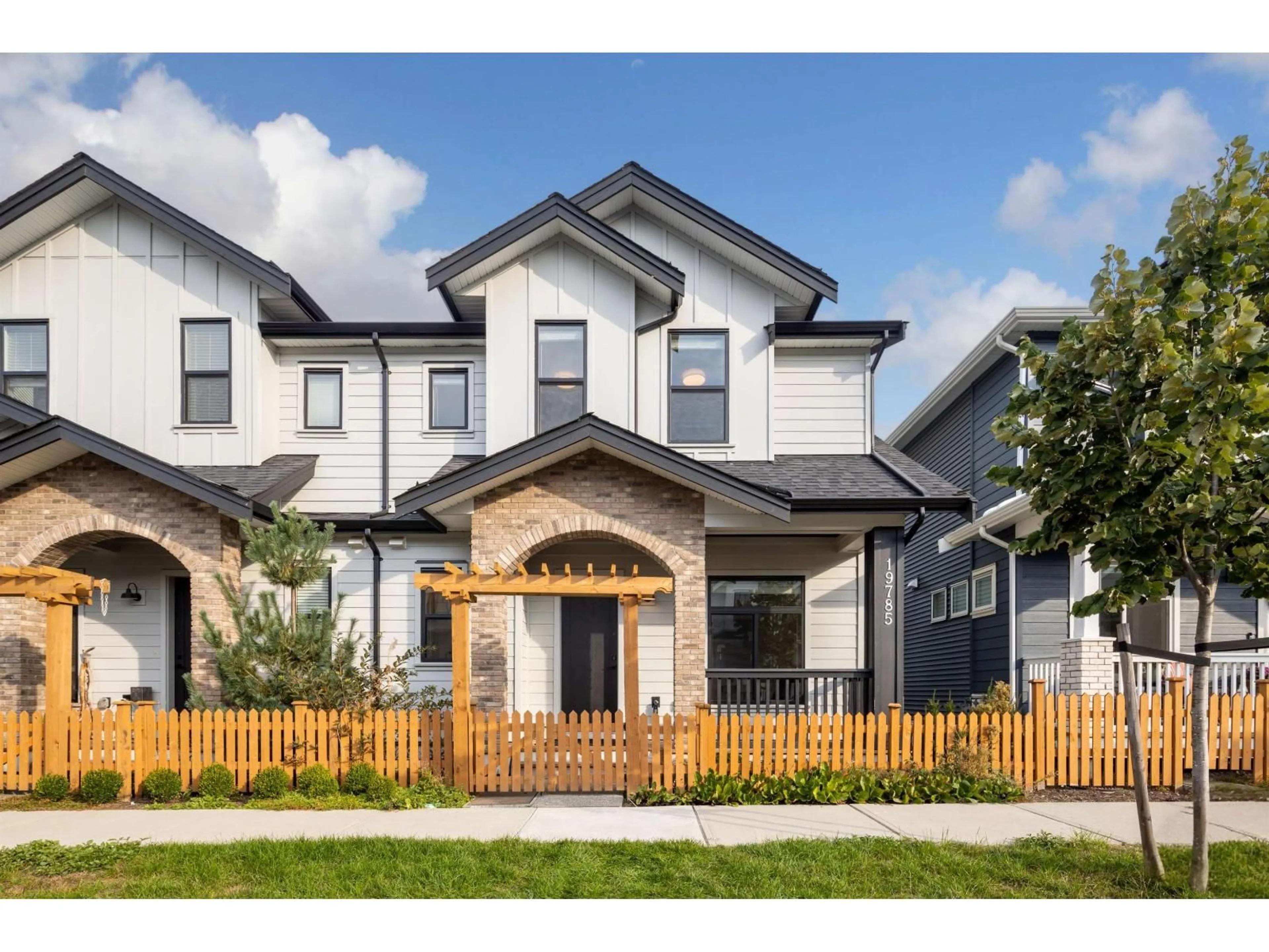 Home with brick exterior material, street for 19785 75A, Langley British Columbia V2Y5K2