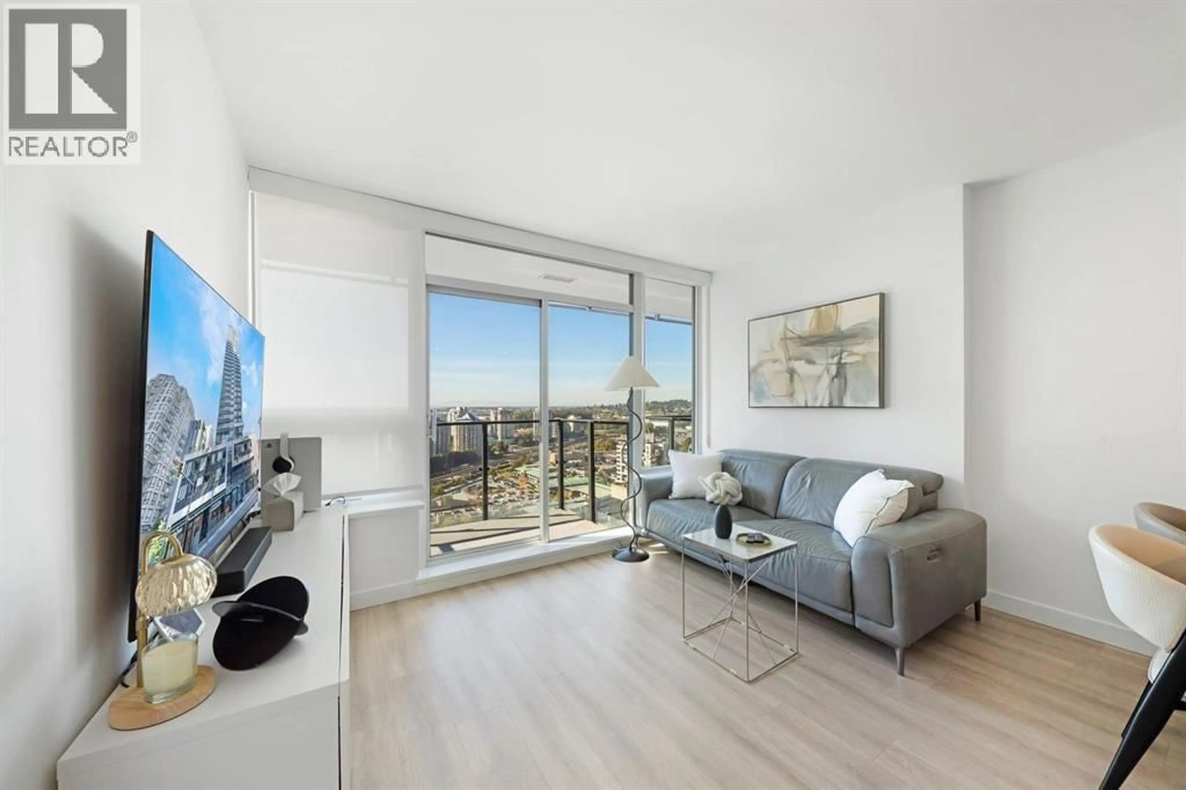 Living room with furniture, unknown for 2401 - 823 CARNARVON STREET, New Westminster British Columbia V3M0N5