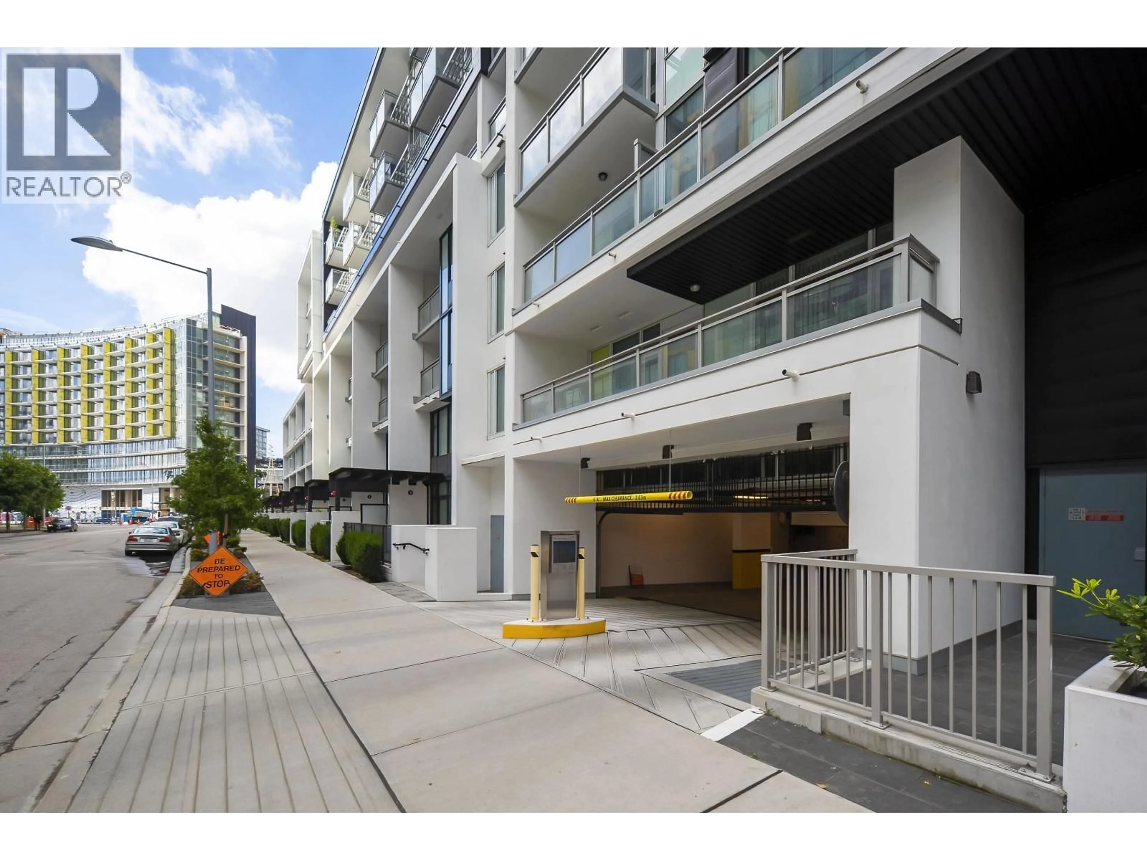 Patio, street for 804 - 8699 HAZELBRIDGE WAY, Richmond British Columbia V6X0T4