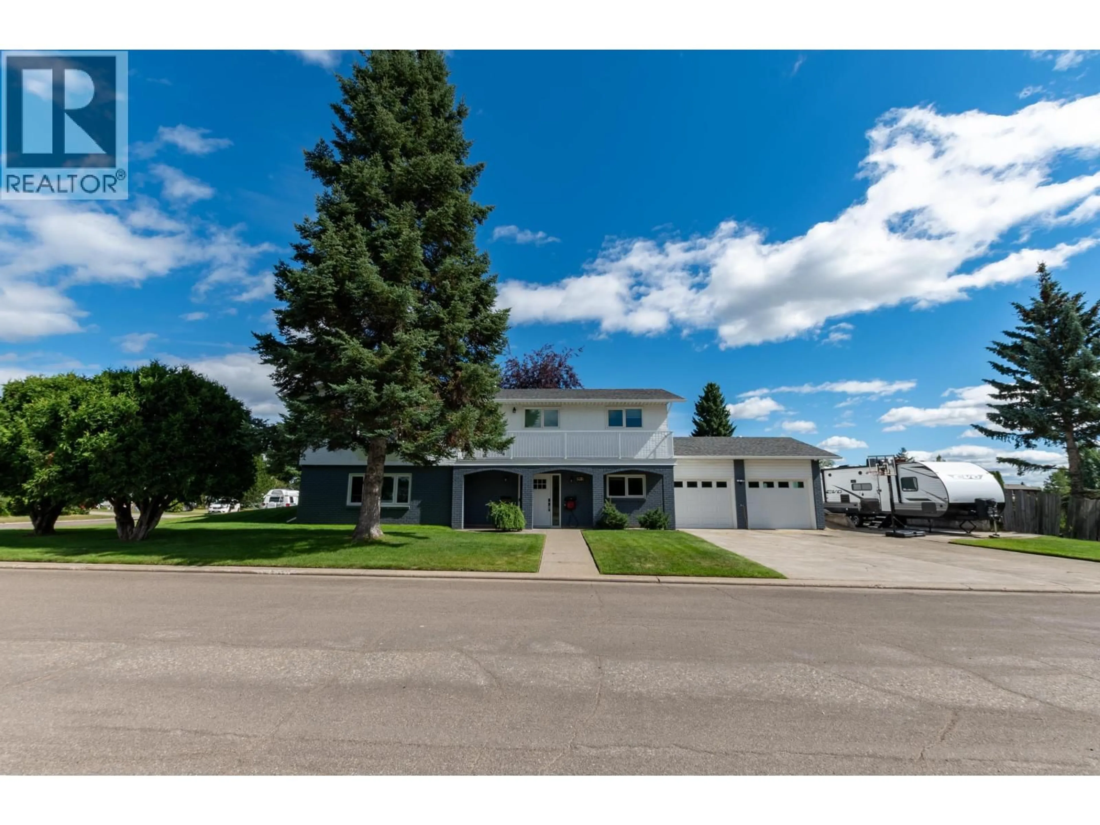 Home with vinyl exterior material, street for 616 DORNBIERER CRESCENT, Prince George British Columbia V2M6A1