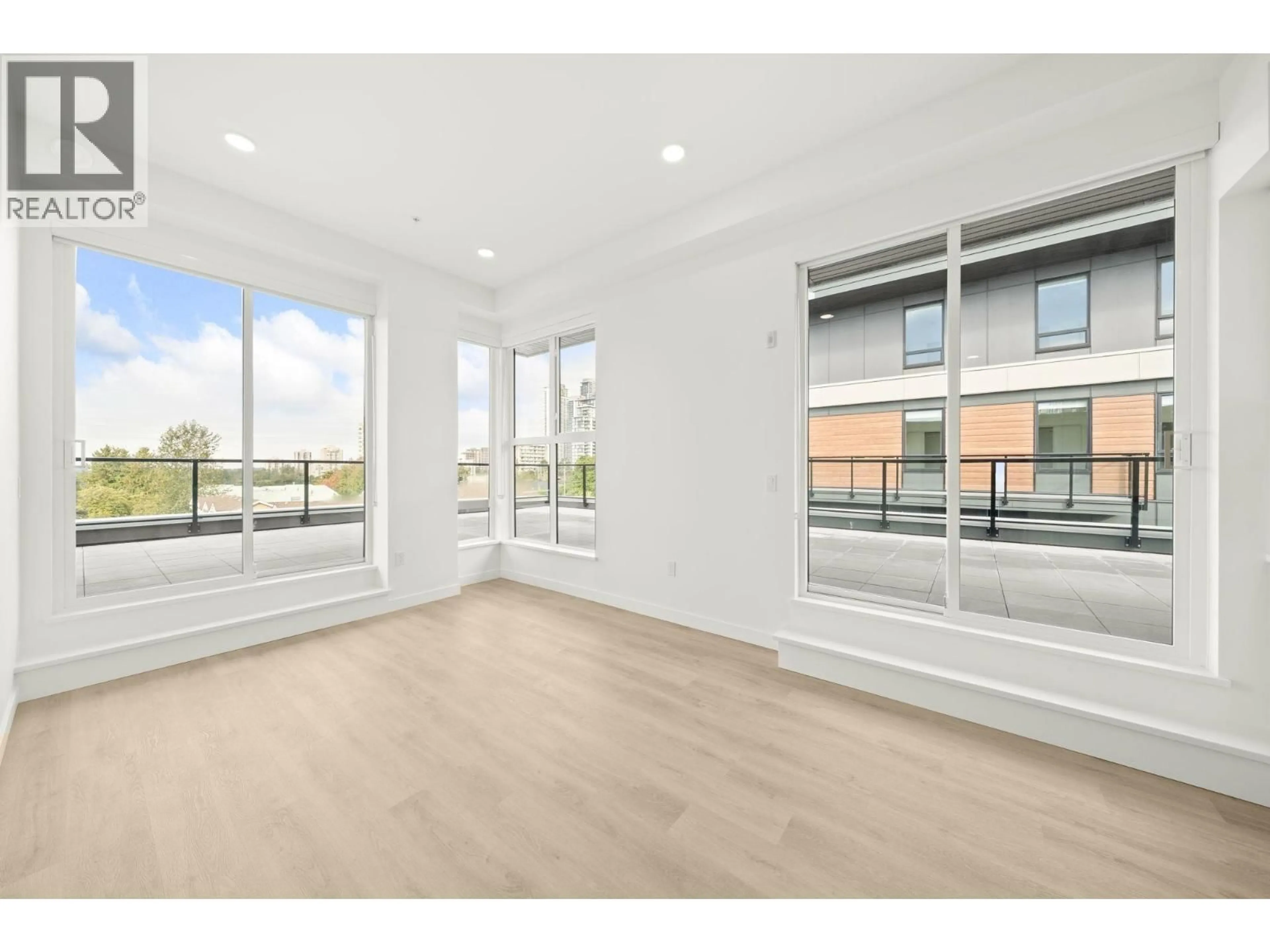 A pic of a room for 508 - 375 CLAYTON STREET, Coquitlam British Columbia V3K0J9