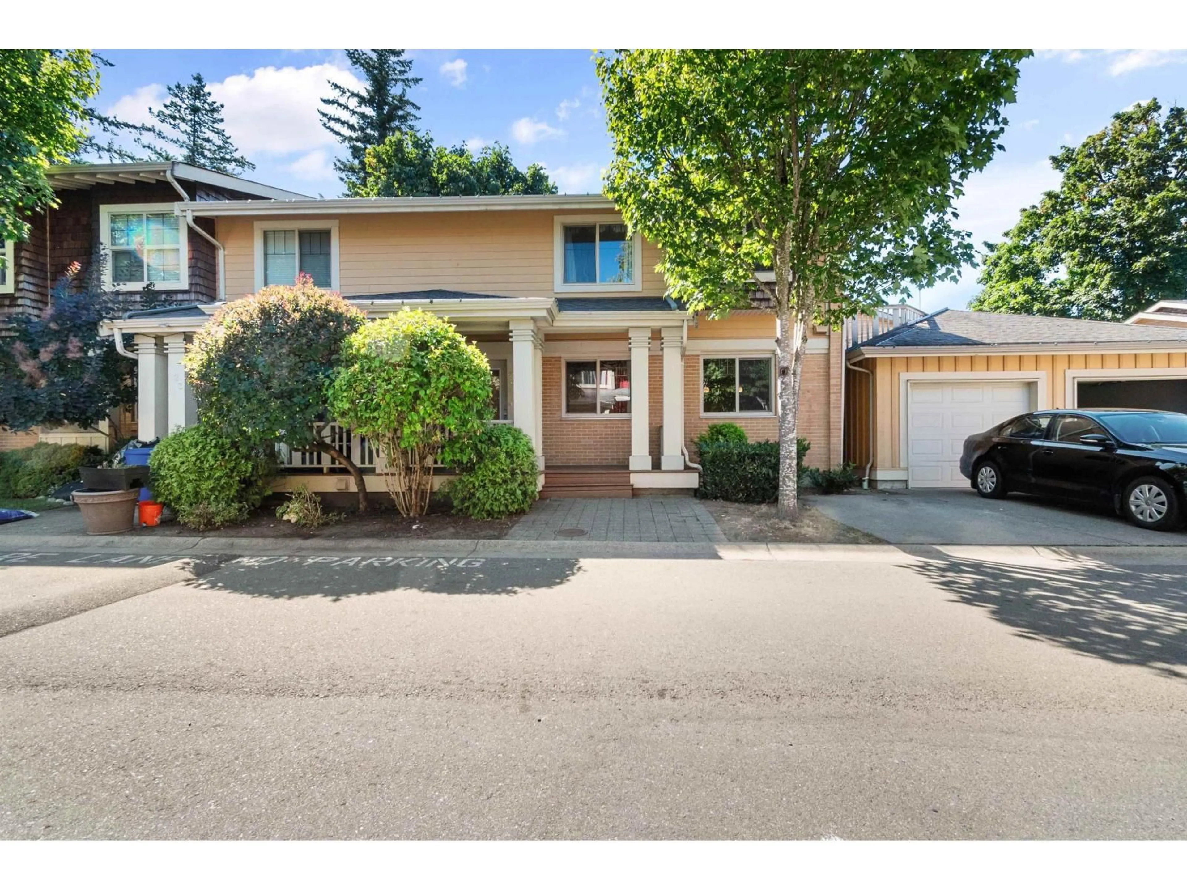 A pic from outside/outdoor area/front of a property/back of a property/a pic from drone, street for 24 - 5960 COWICHAN STREET, Chilliwack British Columbia V2R0L6