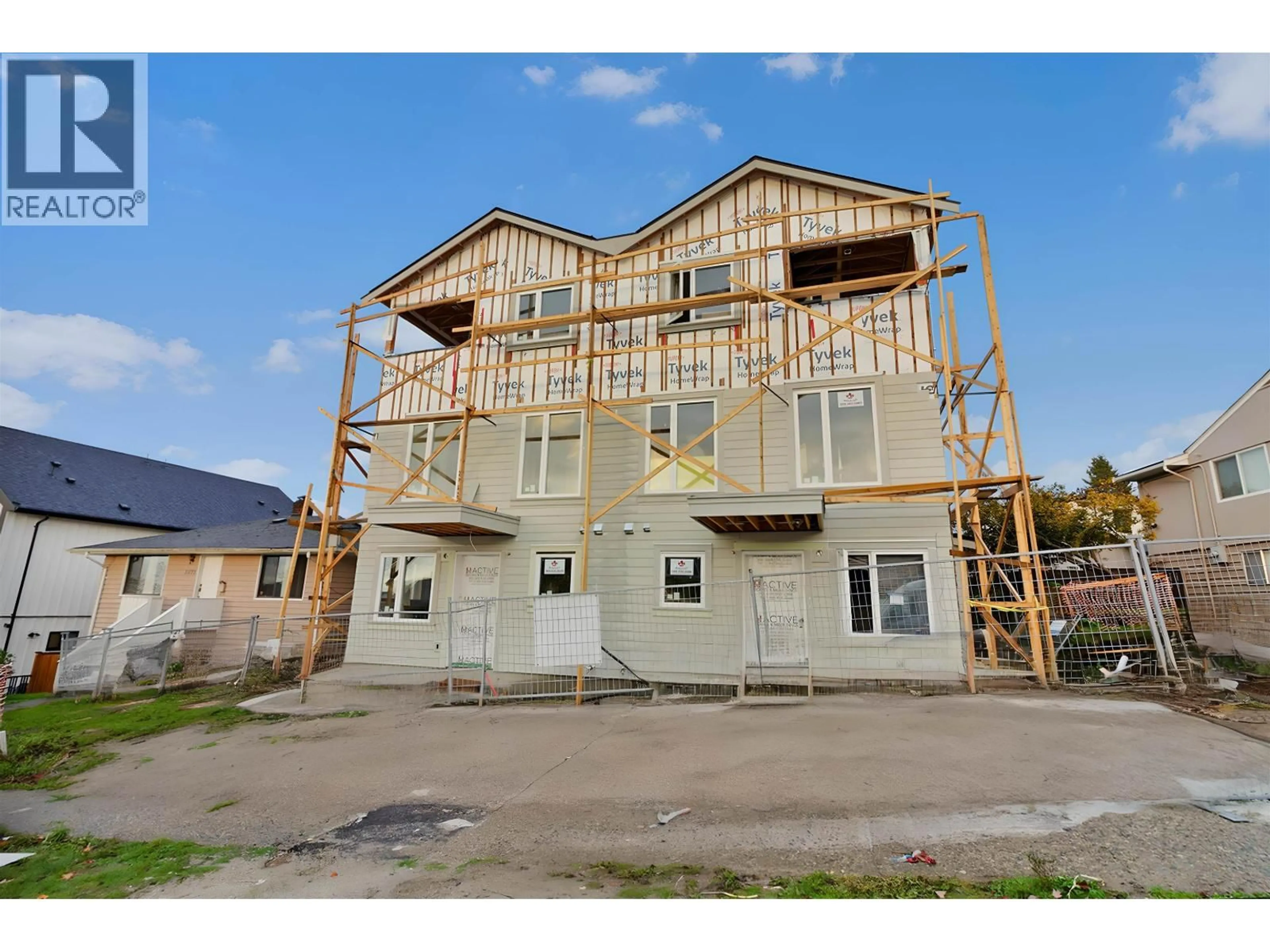 Unknown for 3 - 3581 HAIDA STREET, Vancouver British Columbia V5M3Y9