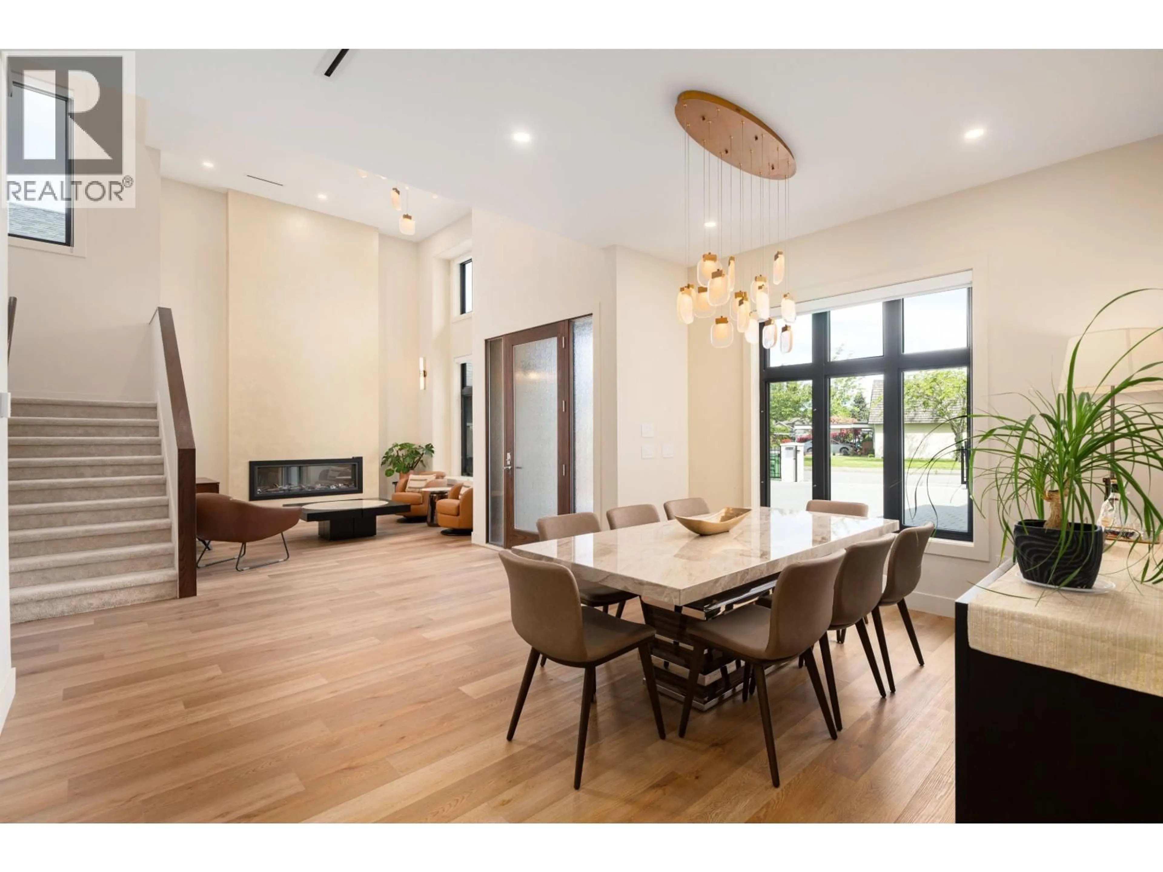 Dining room, wood/laminate floor for 9551 RYAN CRESCENT, Richmond British Columbia V7A2H1