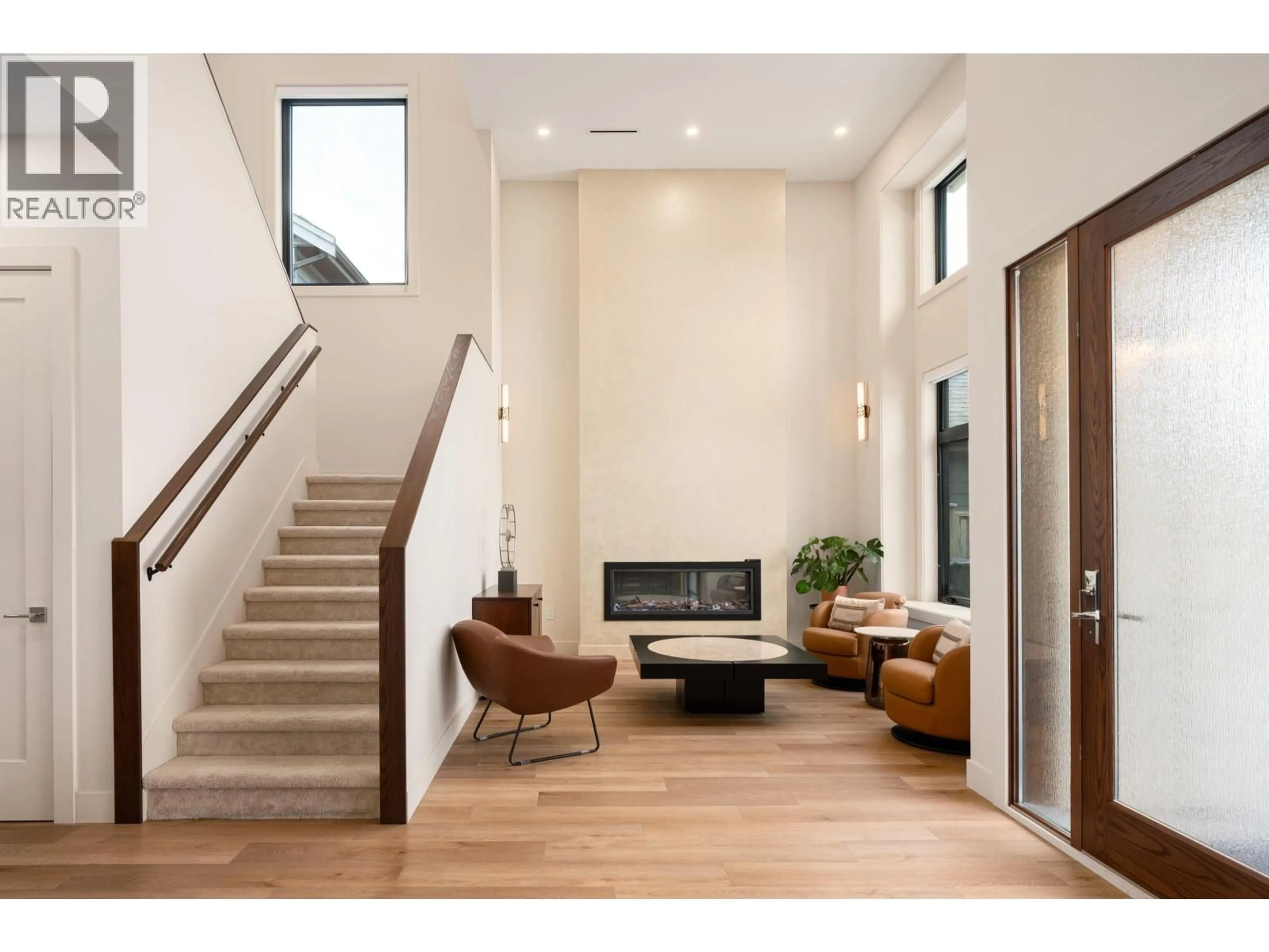 Indoor entryway for 9551 RYAN CRESCENT, Richmond British Columbia V7A2H1