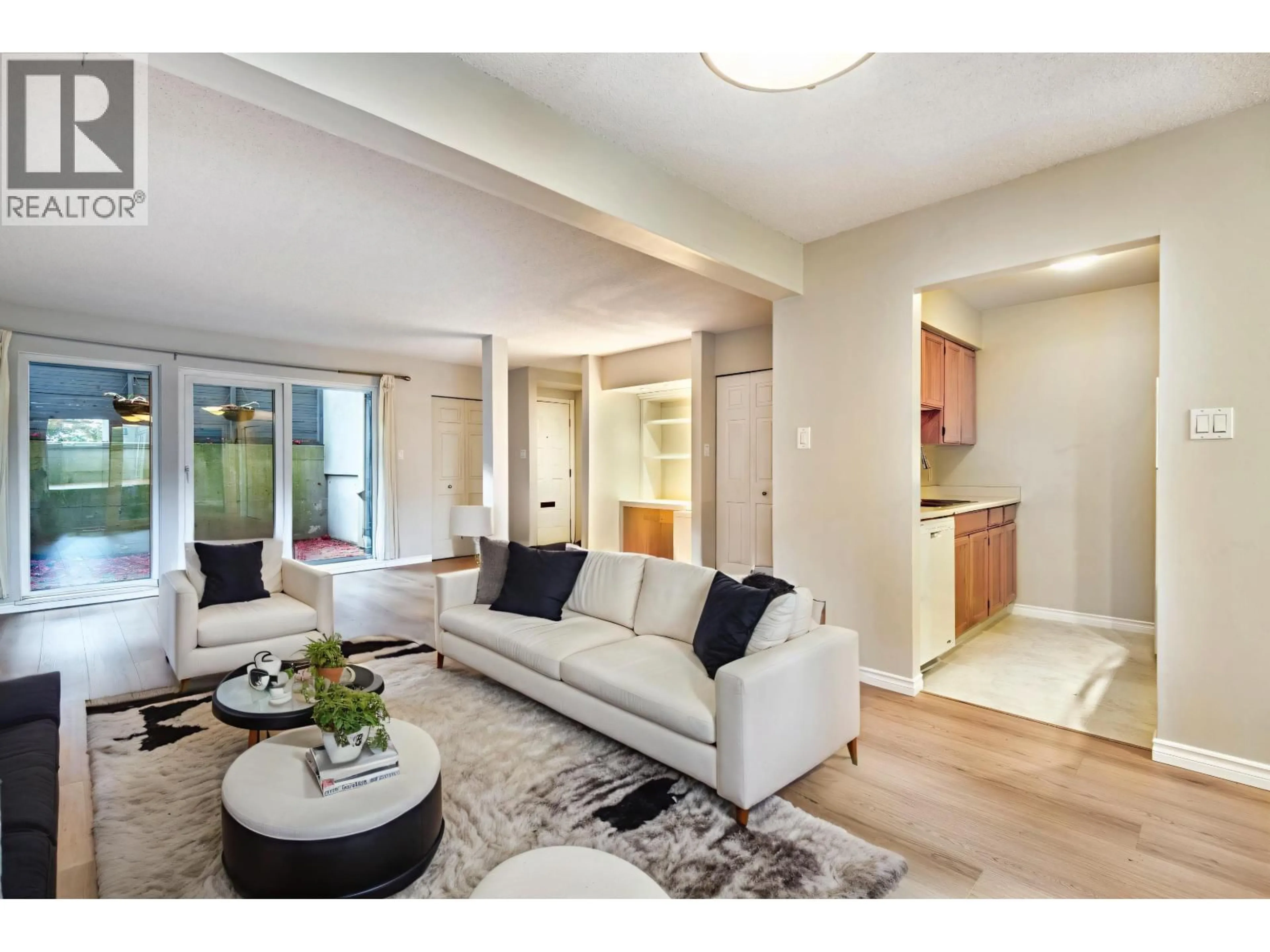 Living room with furniture, unknown for 1365 8TH AVENUE, Vancouver British Columbia V6H3W4