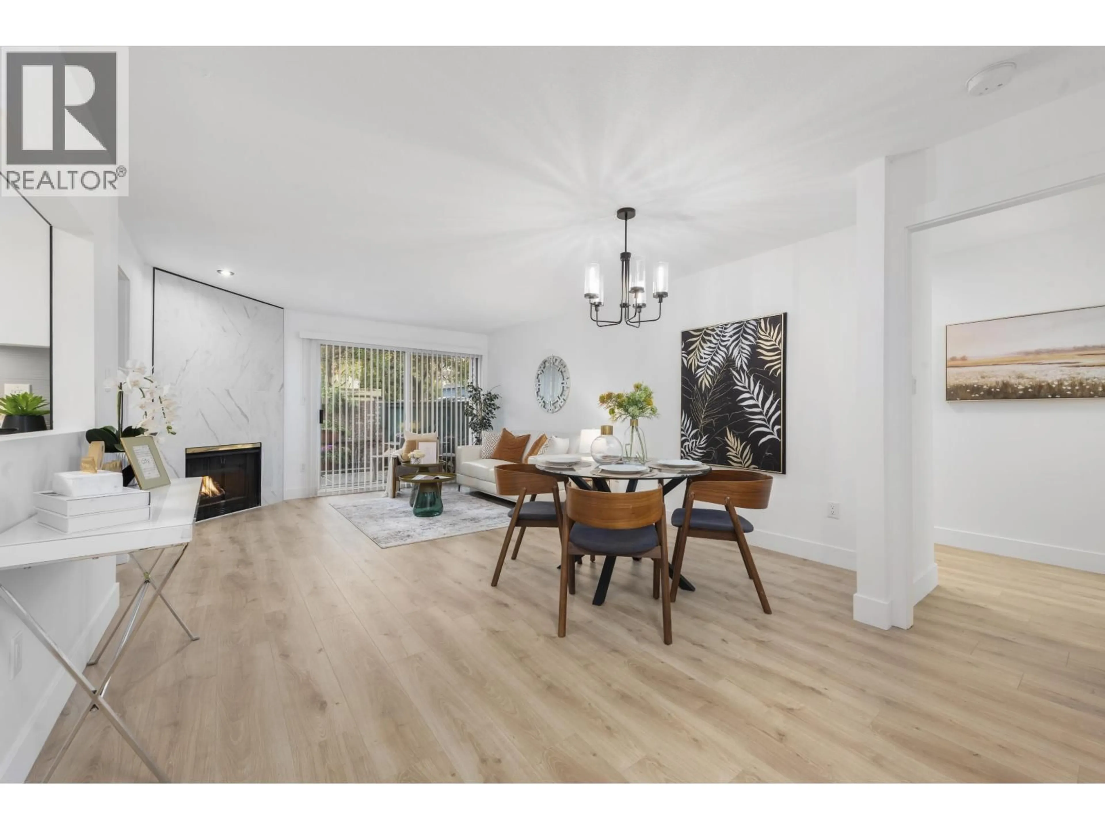 Unknown for 111 - 5350 VICTORY STREET, Burnaby British Columbia V5J1T1