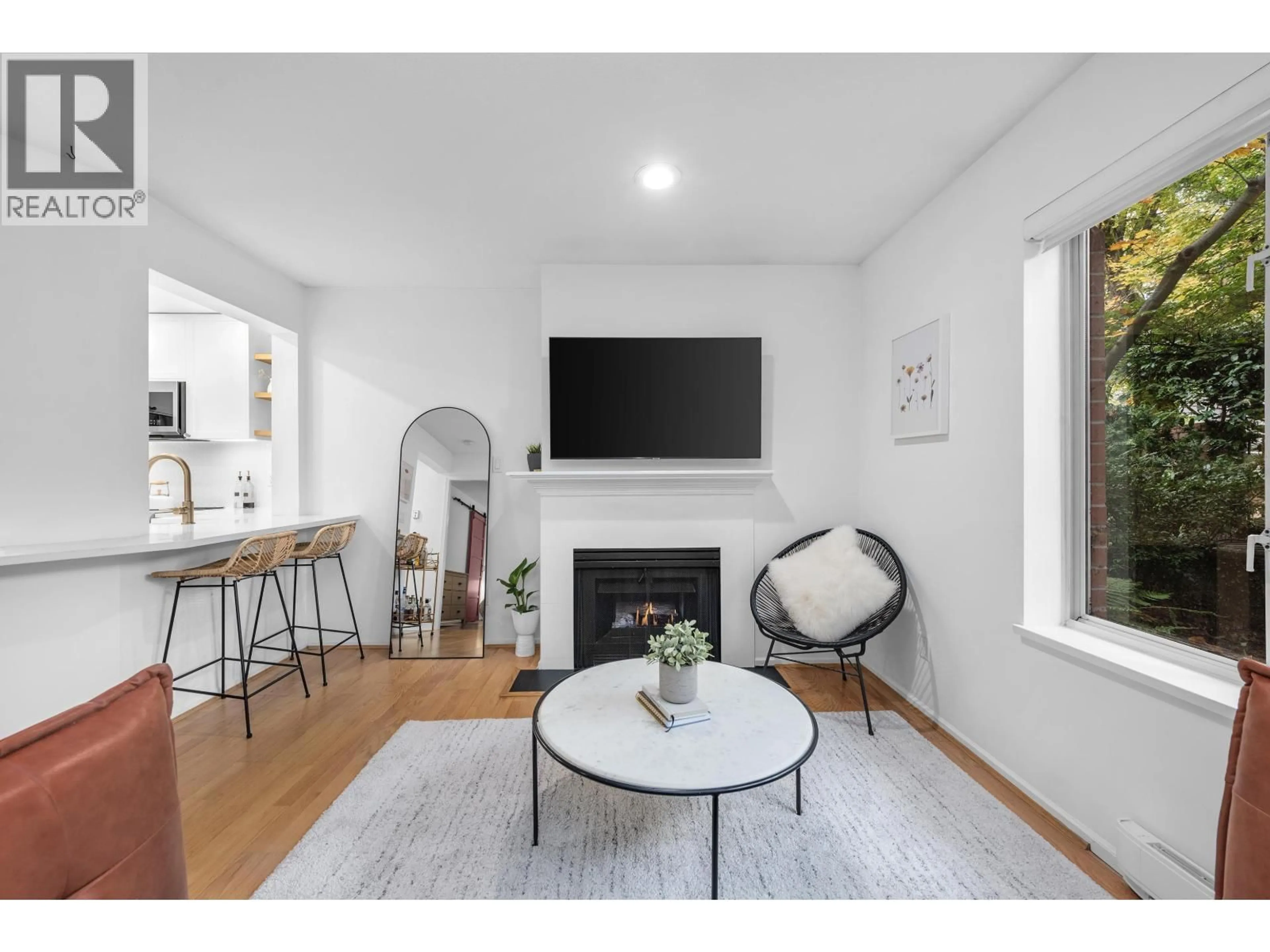 Living room with furniture, unknown for 103 - 628 13TH AVENUE, Vancouver British Columbia V5Z1N9