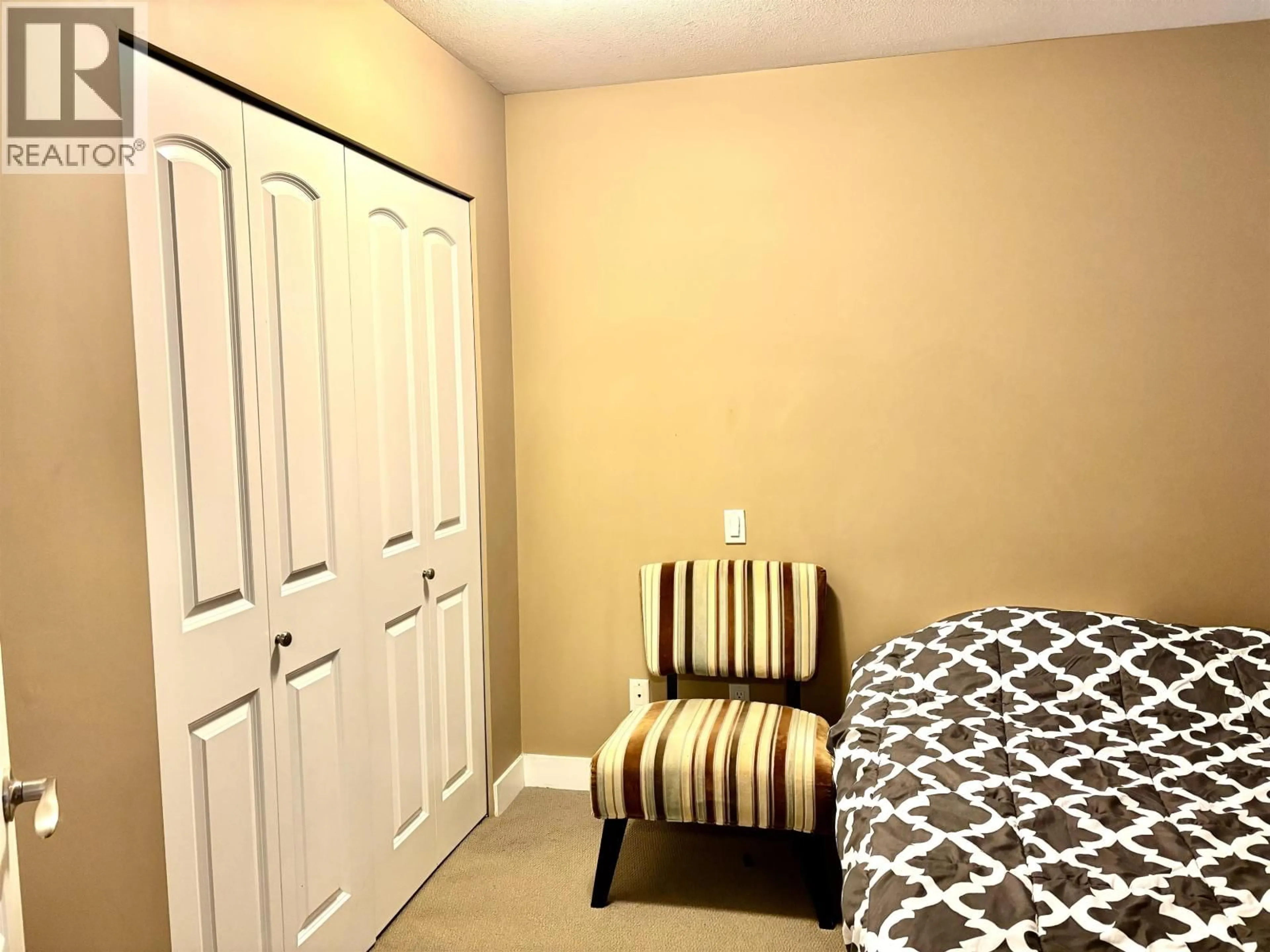 A pic of a room for 47 - 7428 14TH AVENUE, Burnaby British Columbia V3N0C2