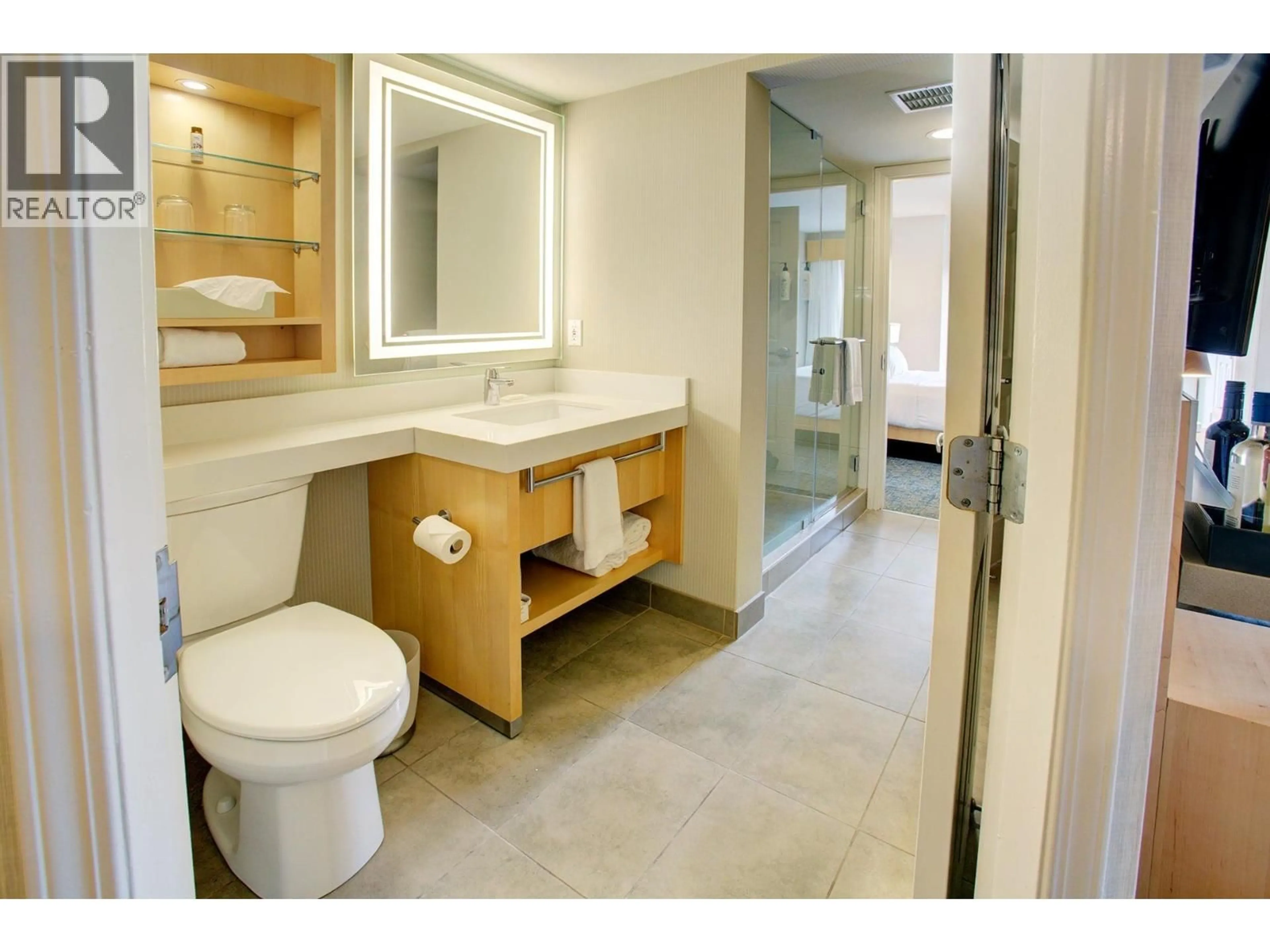 Standard bathroom, ceramic/tile floor for 2424 - 4308 MAIN STREET, Whistler British Columbia V8E1A9