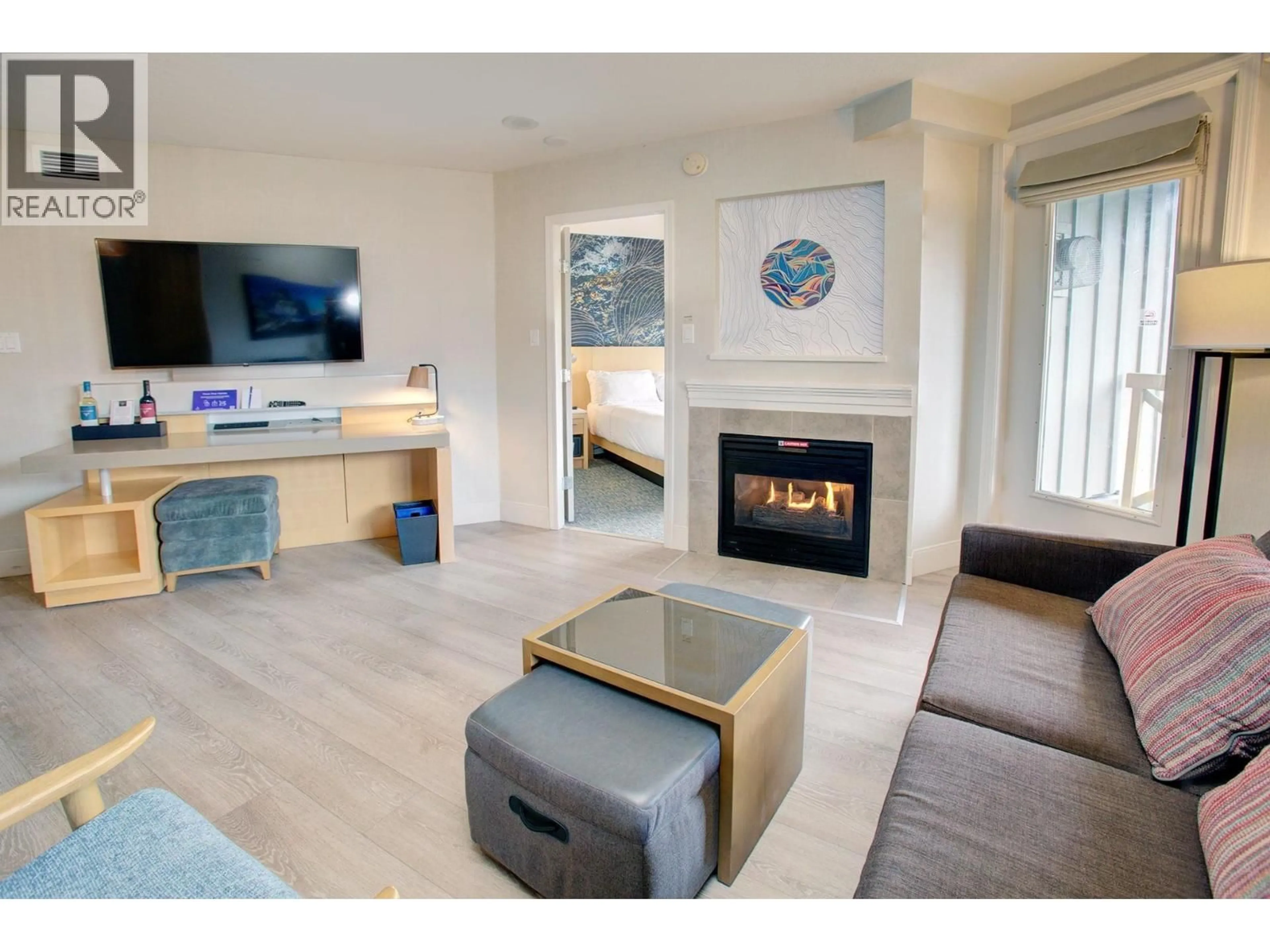 Living room with furniture, unknown for 2424 - 4308 MAIN STREET, Whistler British Columbia V8E1A9