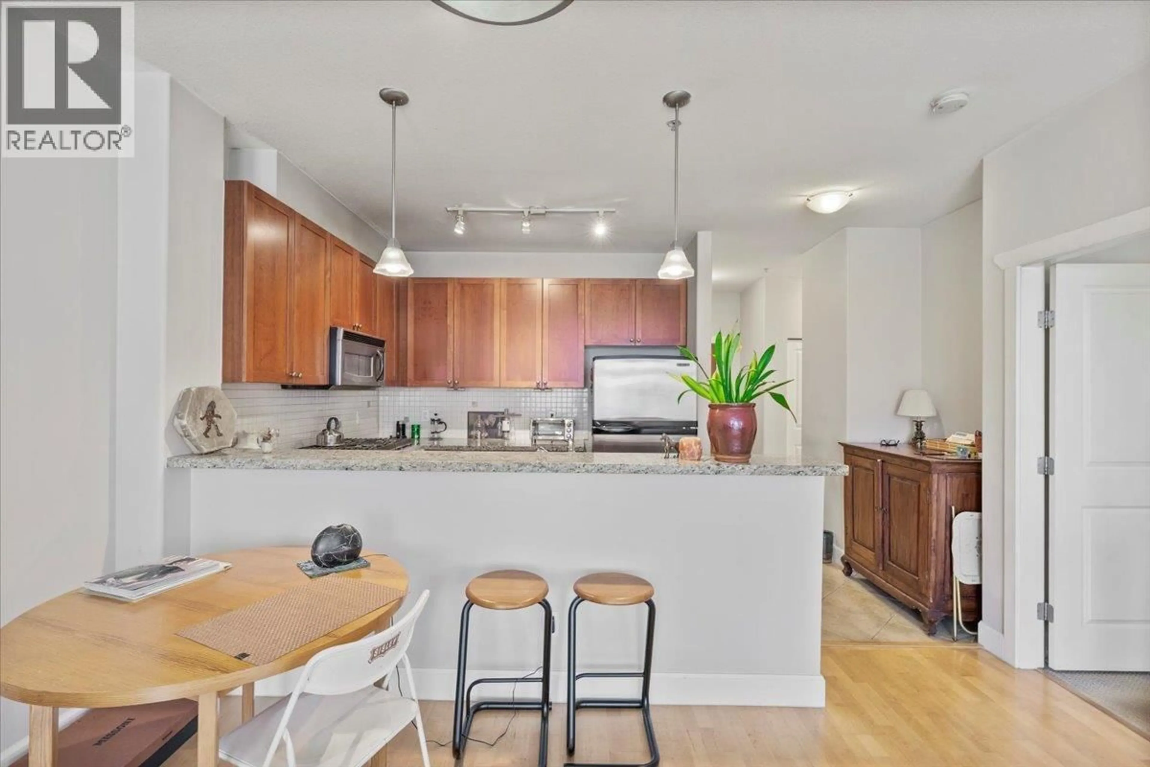 Open concept kitchen, unknown for 113 - 4211 BAYVIEW STREET, Richmond British Columbia V7E6T6