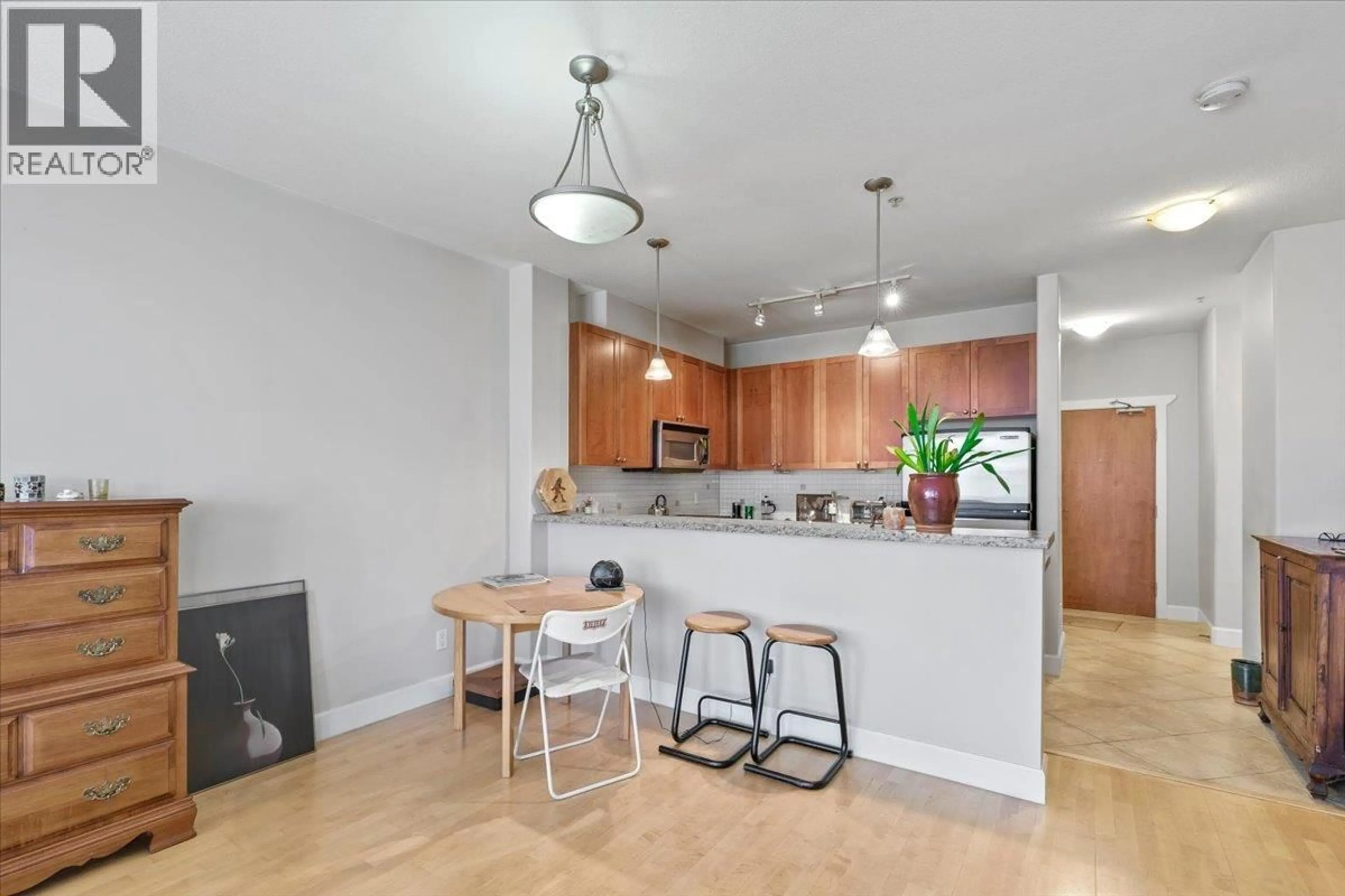 Open concept kitchen, unknown for 113 - 4211 BAYVIEW STREET, Richmond British Columbia V7E6T6