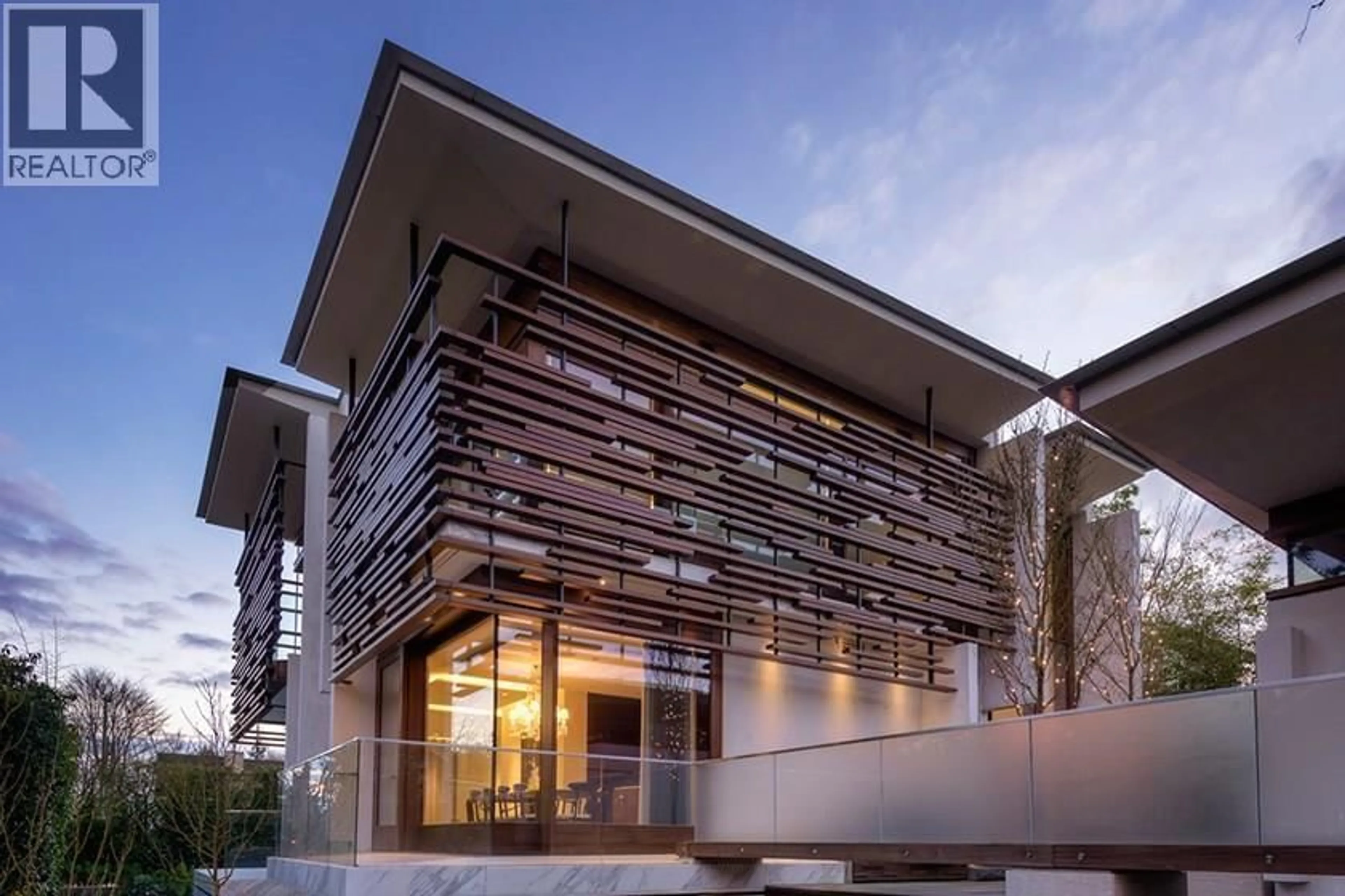 Unknown for 3315 38TH AVENUE, Vancouver British Columbia V6N2X8