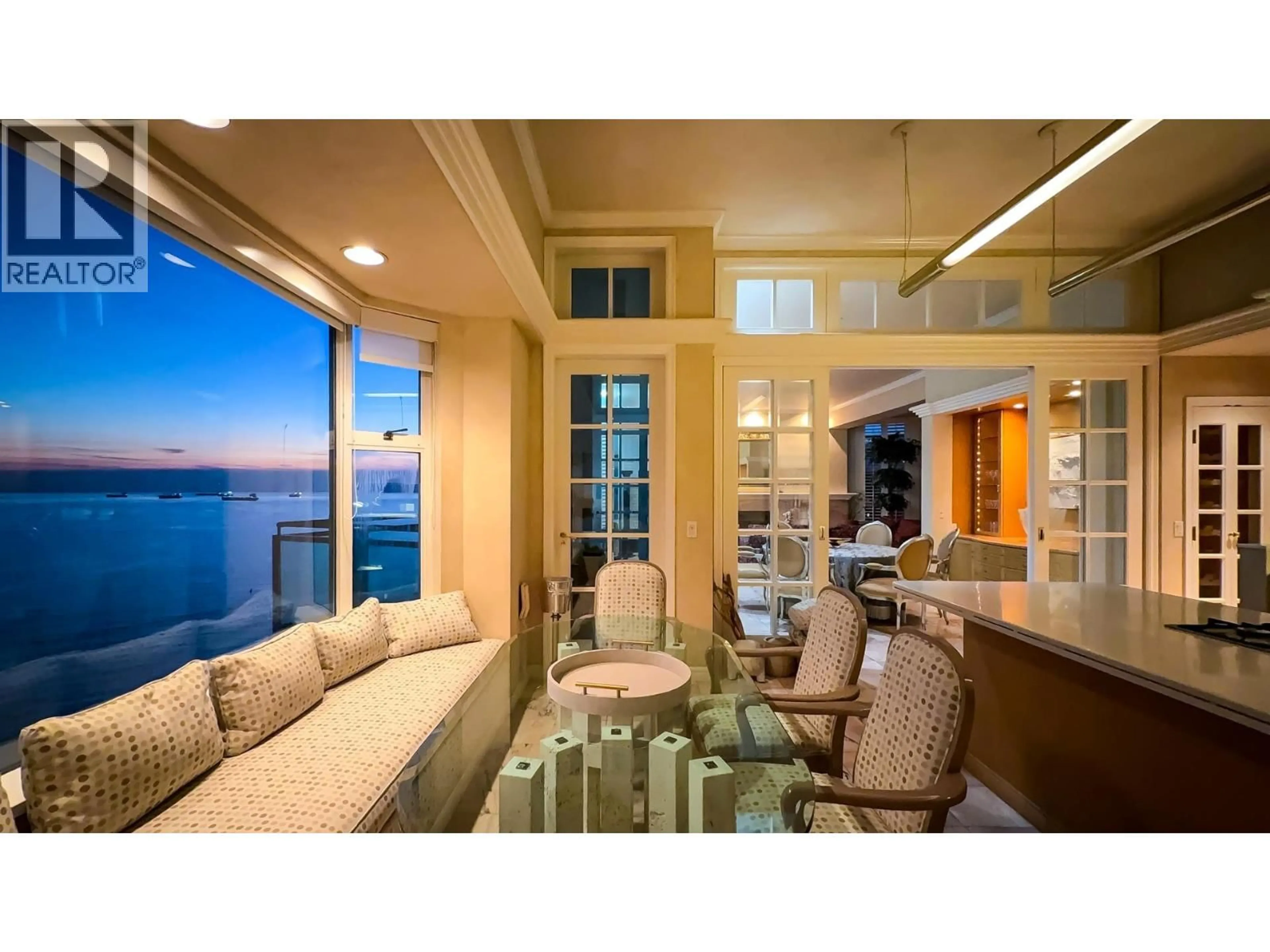 Unknown for 17 - 1861 BEACH AVENUE, Vancouver British Columbia V6G1Z1