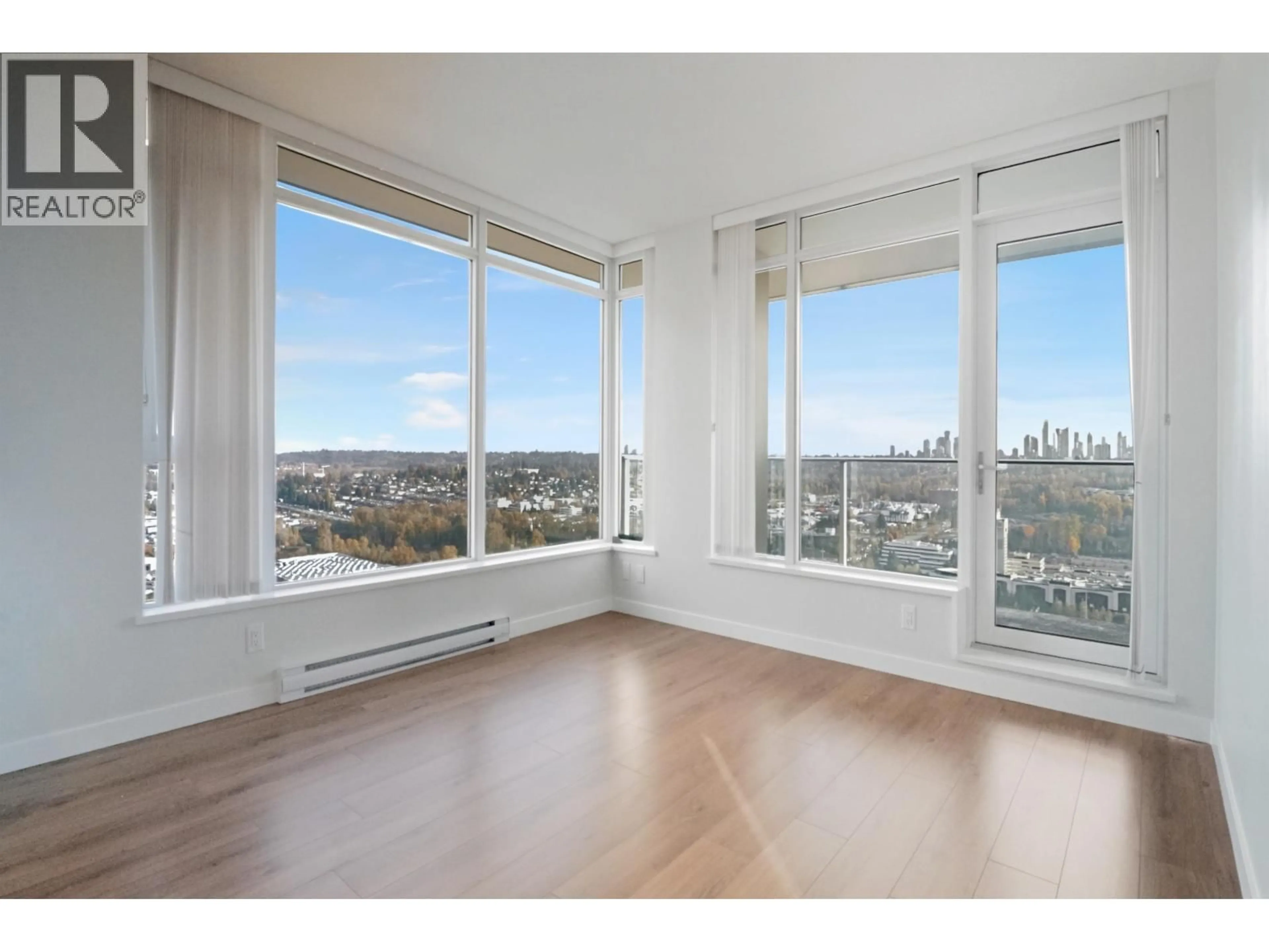 A pic of a room for 3801 - 2388 MADISON AVENUE, Burnaby British Columbia V5C0K8