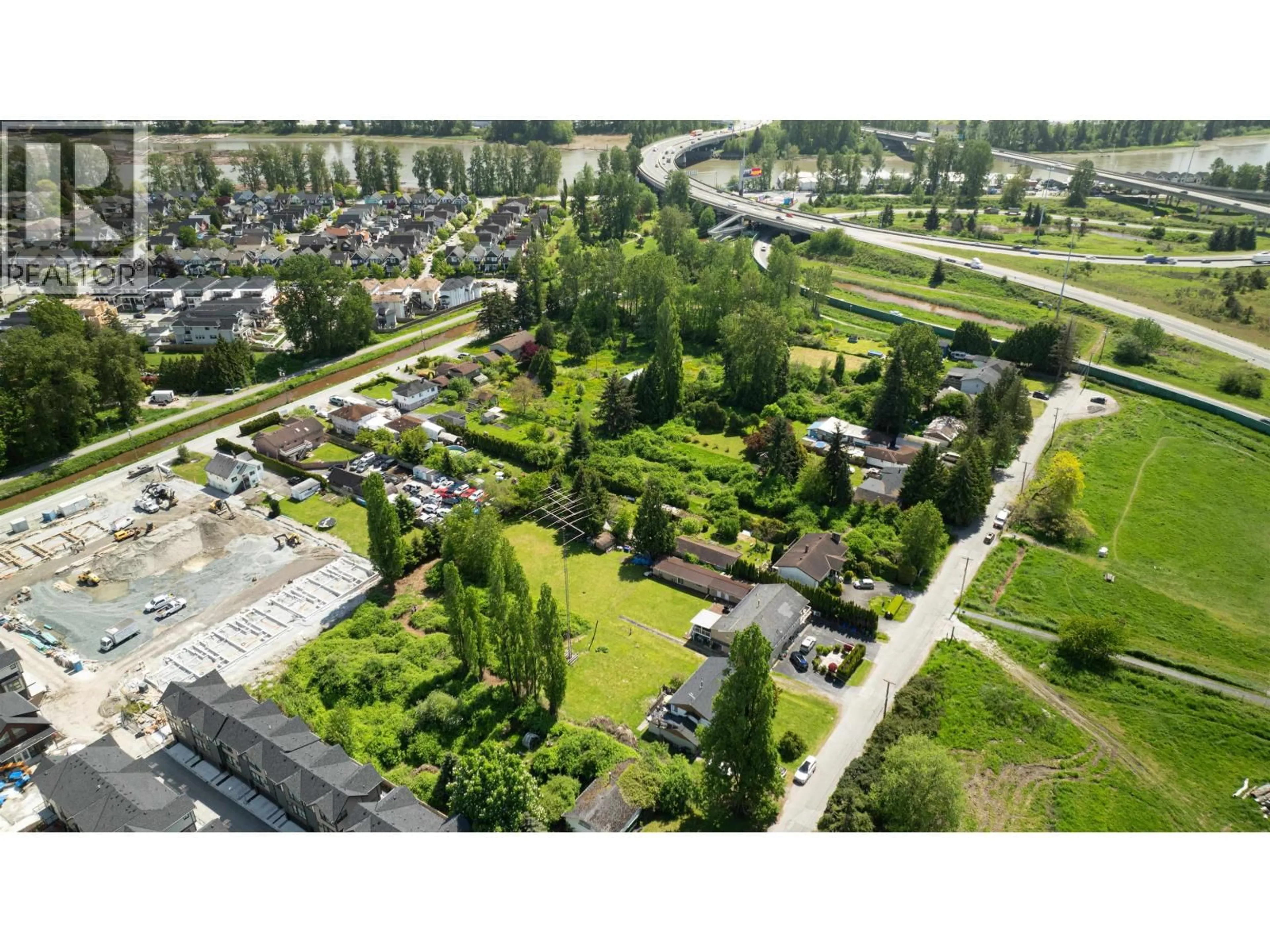 A pic from outside/outdoor area/front of a property/back of a property/a pic from drone, street for 4531 BOUNDARY ROAD, Richmond British Columbia V6V1T9