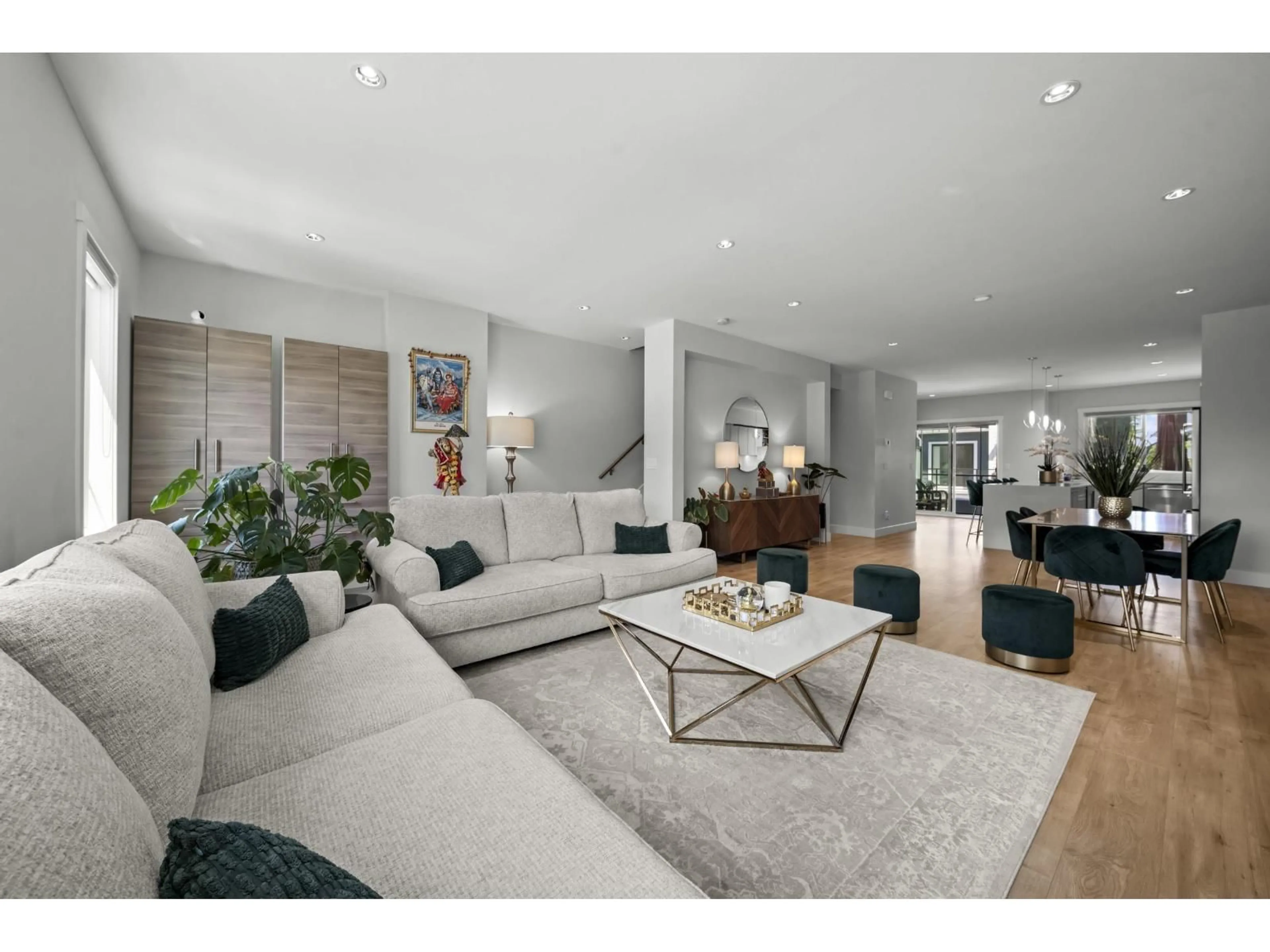 Living room with furniture, unknown for 7 - 2828 156 STREET, Surrey British Columbia V3S0C7