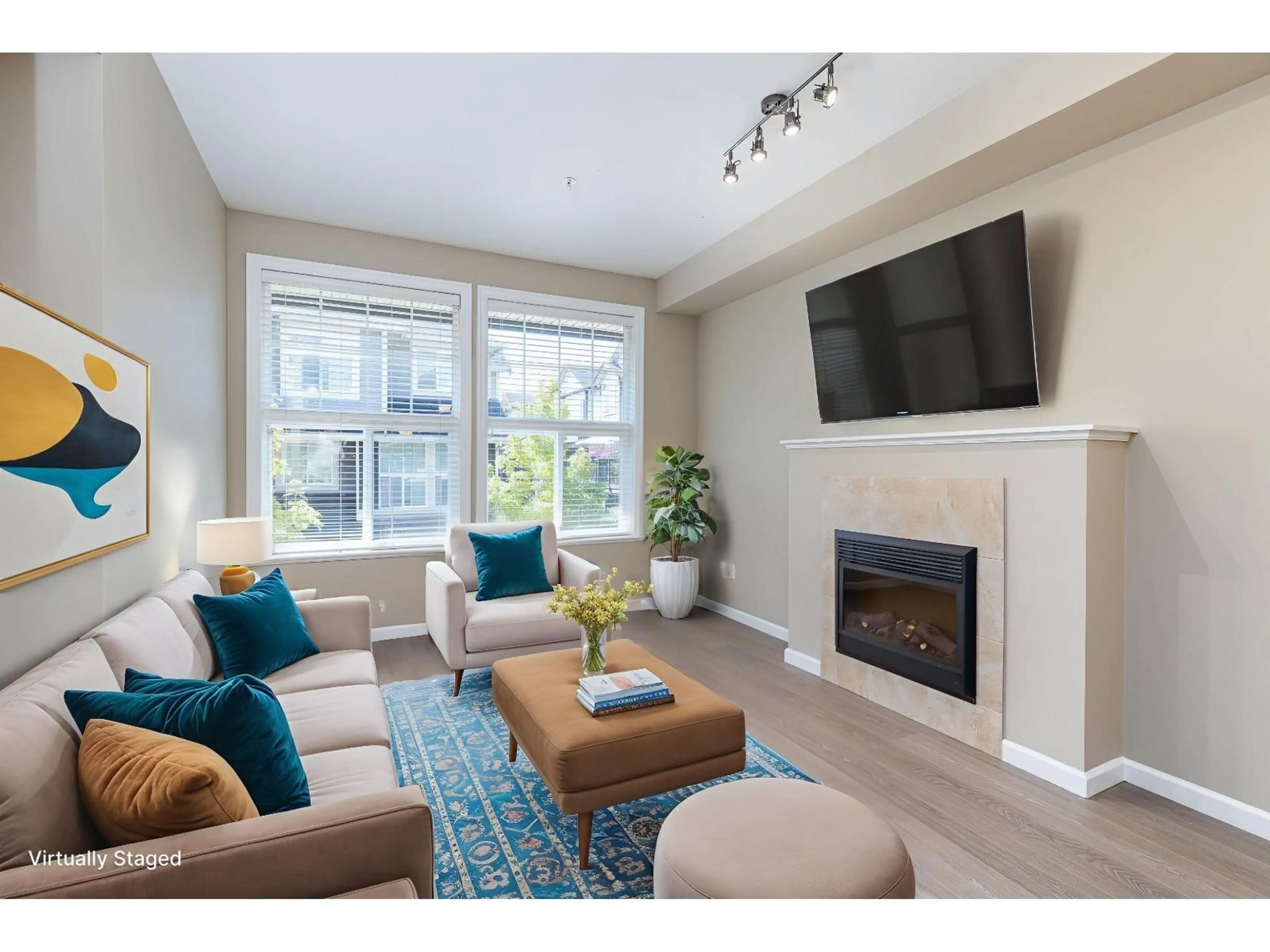 Living room with furniture, unknown for 28 - 20831 70, Langley British Columbia V2Y0H1