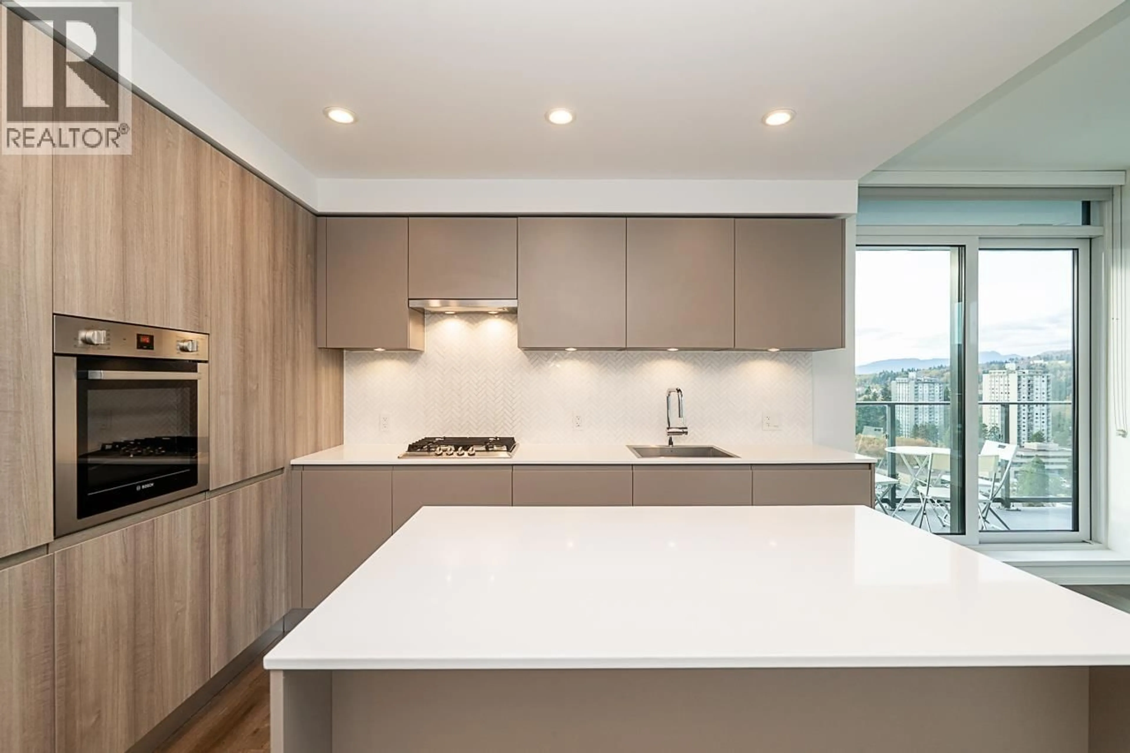 Contemporary kitchen, unknown for 1410 - 3809 EVERGREEN PLACE, Burnaby British Columbia V3J0M1
