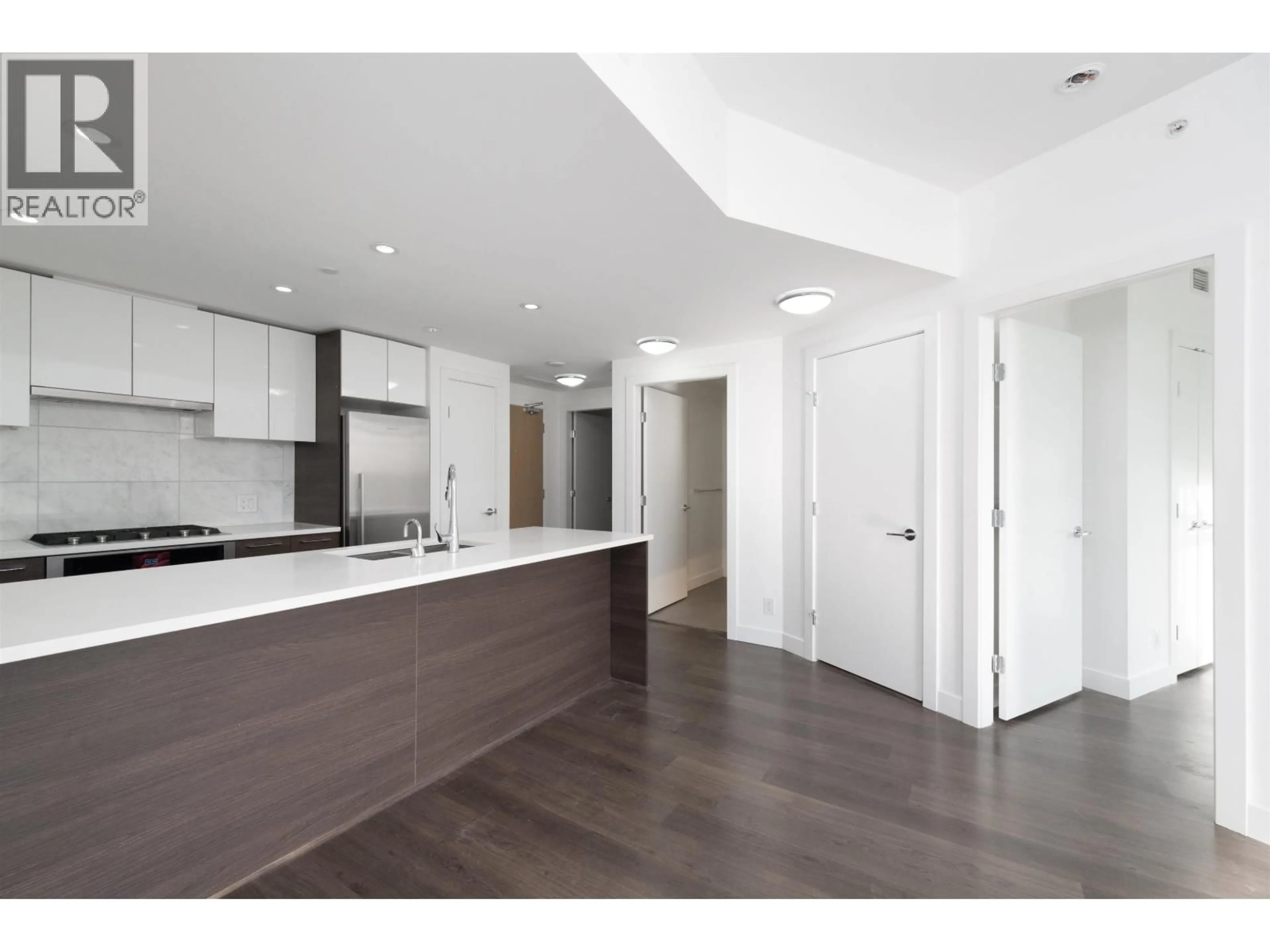 Open concept kitchen, unknown for 912 - 3557 SAWMILL CRESCENT, Vancouver British Columbia V5S0E2