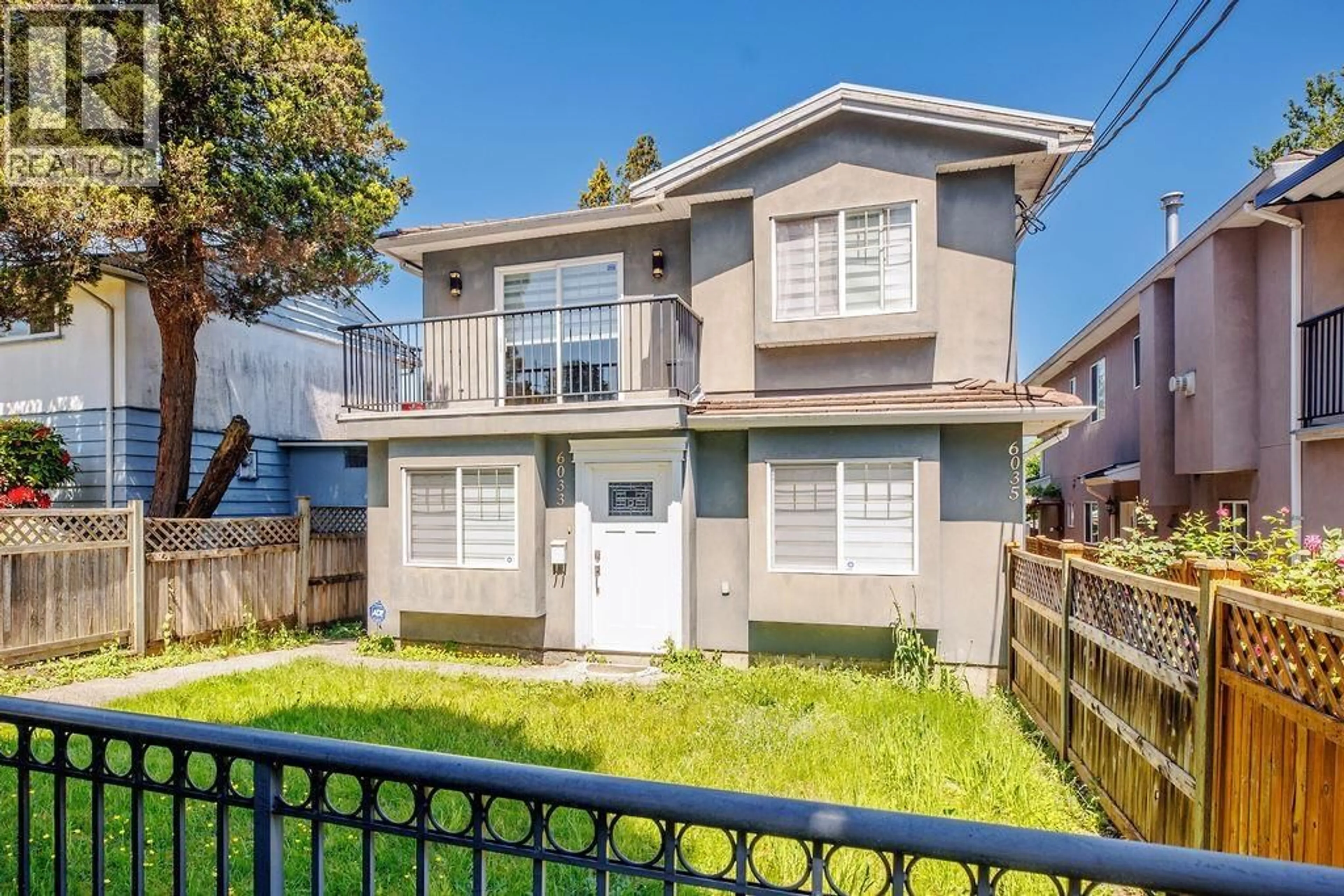 Home with vinyl exterior material, street for 6033 WOODSWORTH STREET, Burnaby British Columbia V5G1S9