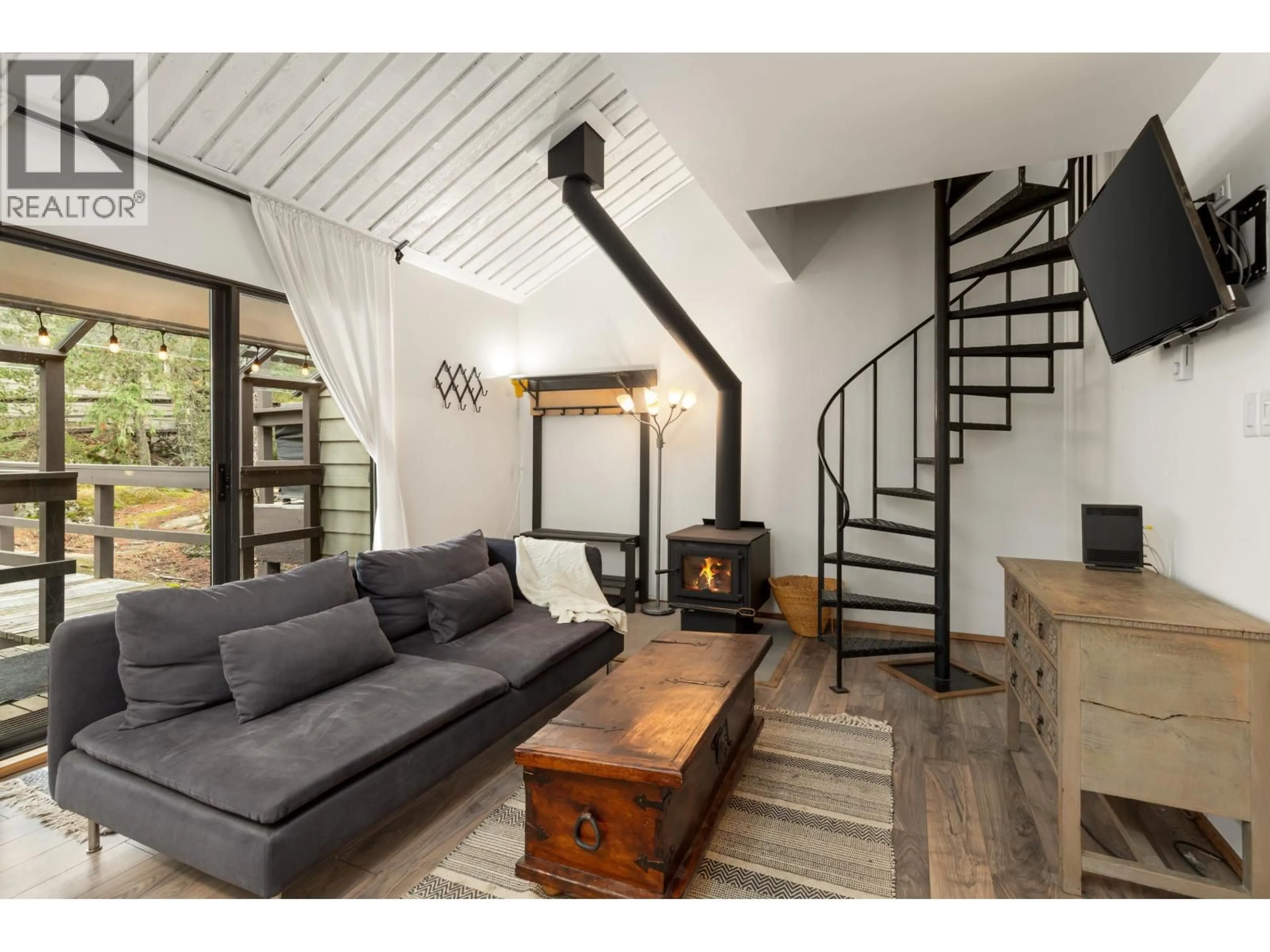 Living room with furniture, unknown for 24 - 2020 WATSON WAY, Whistler British Columbia V8E0A9