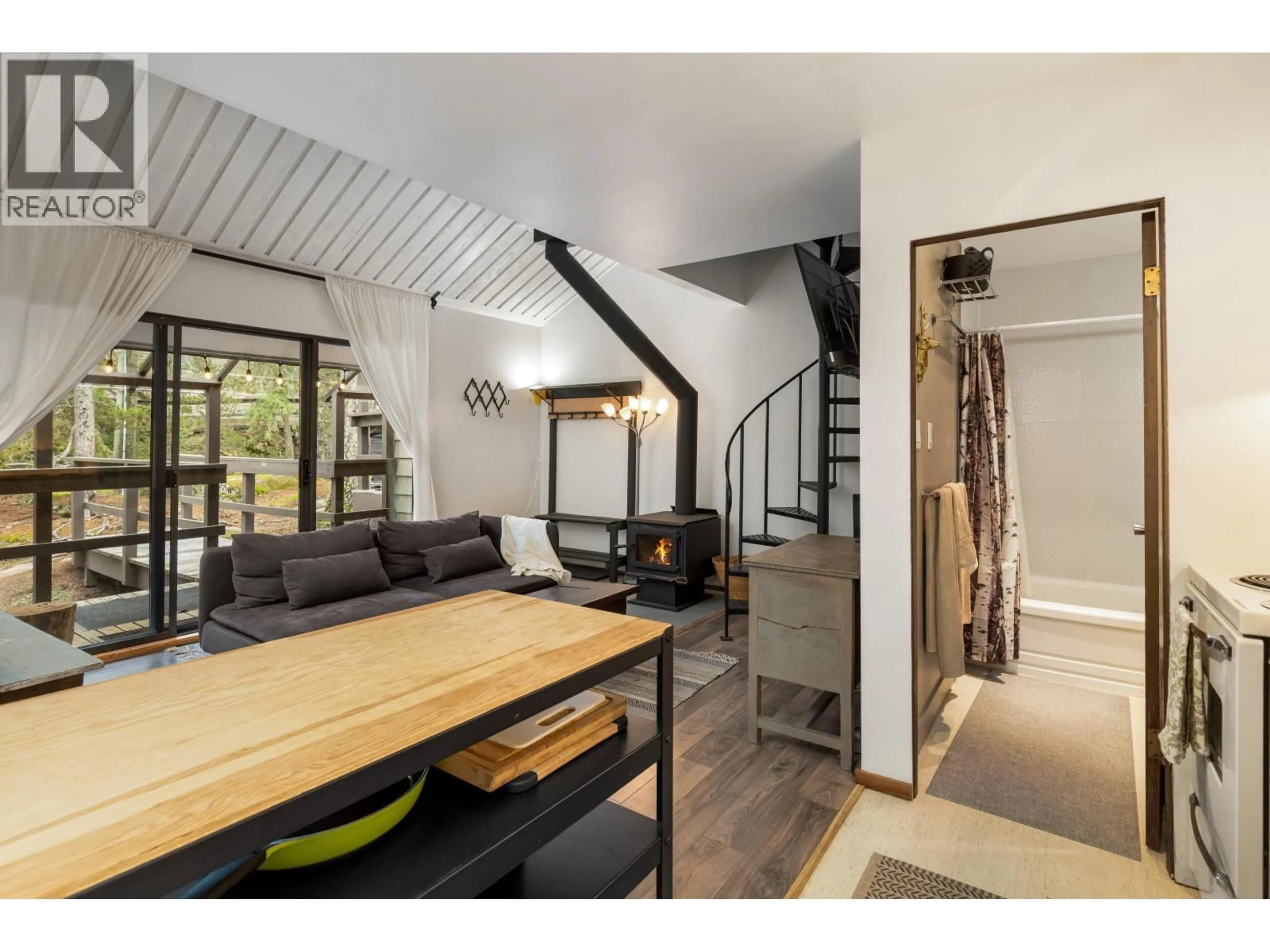 Unknown for 24 - 2020 WATSON WAY, Whistler British Columbia V8E0A9