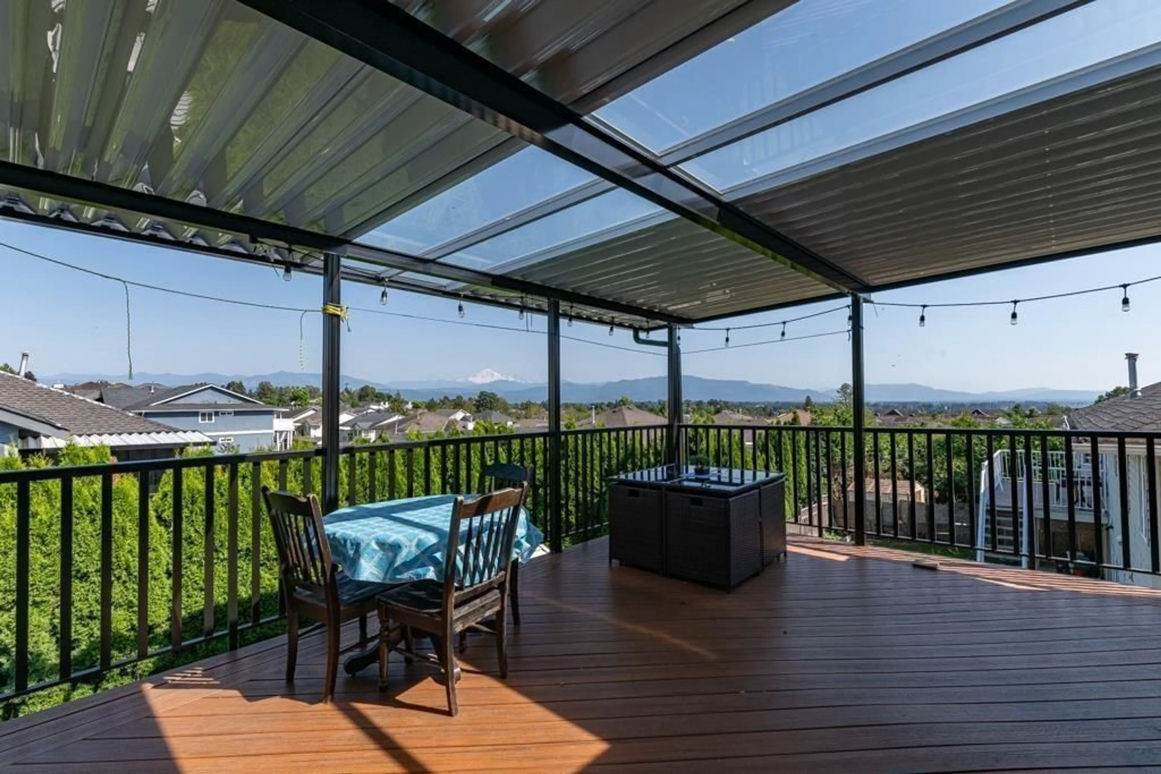 Patio, water/lake/river/ocean view for 3364 TOWNLINE, Abbotsford British Columbia V2T5S4