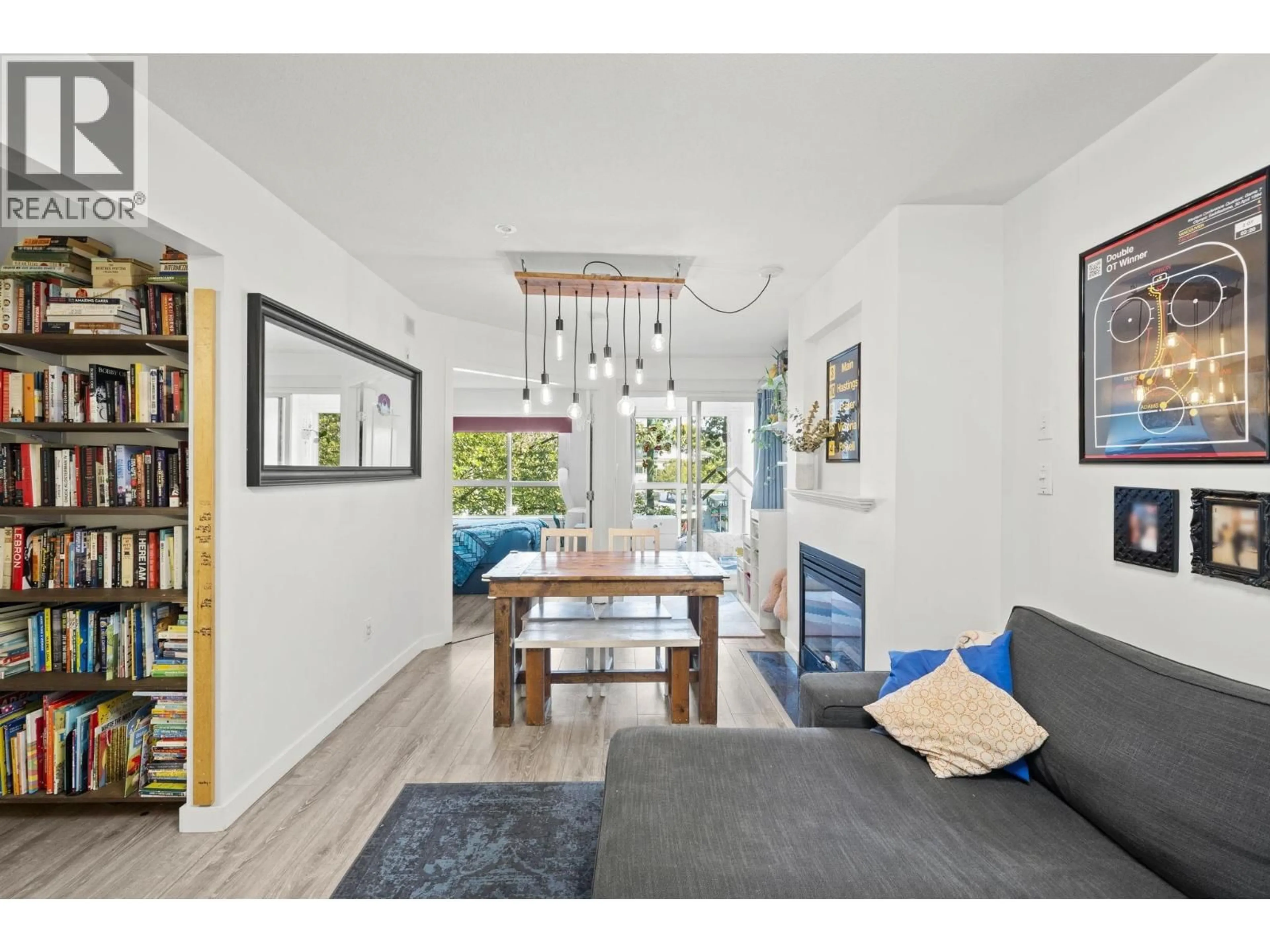 Unknown for 315 - 760 KINGSWAY, Vancouver British Columbia V5V3C1