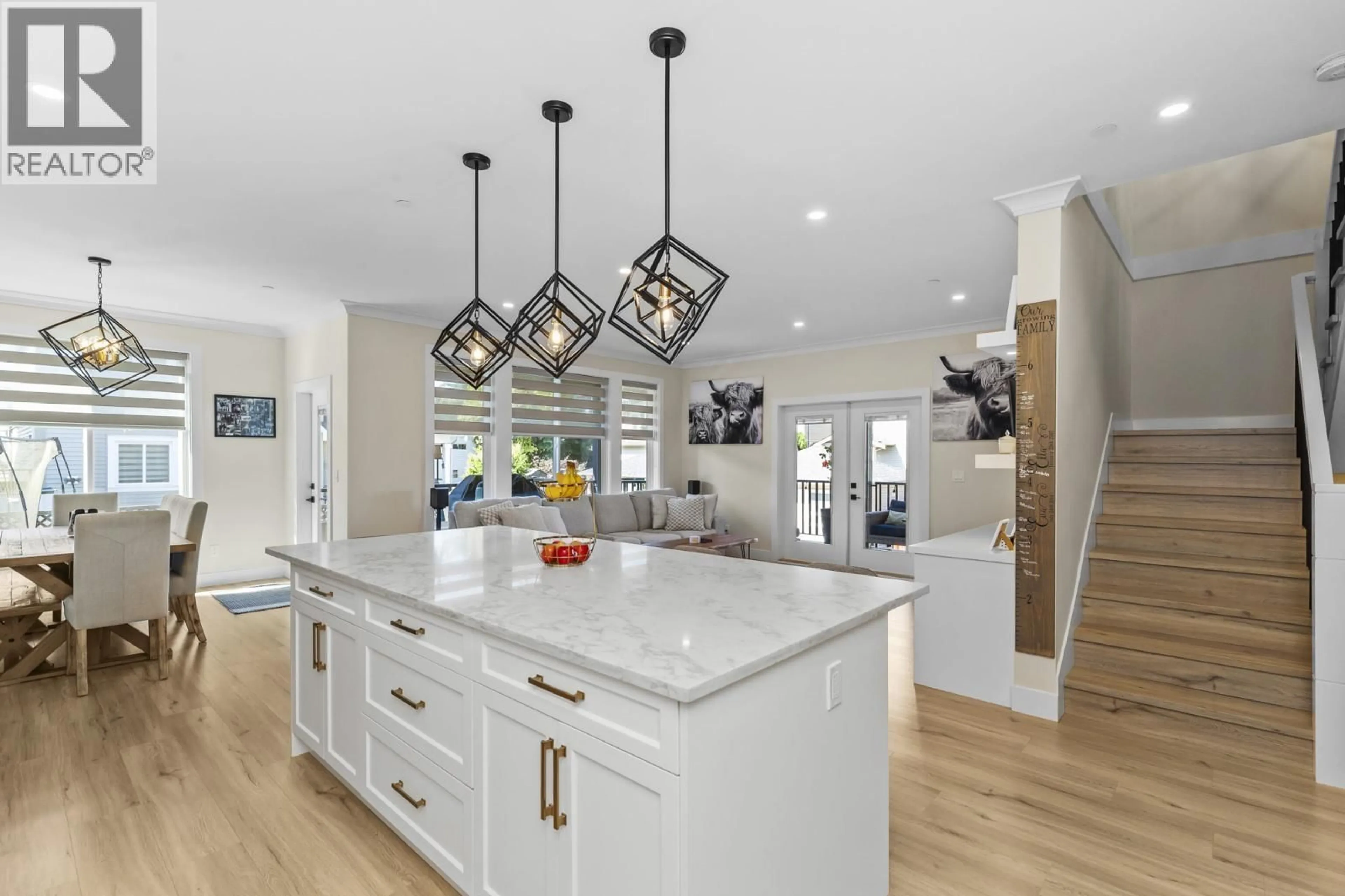 Open concept kitchen, ceramic/tile floor for 20388 WICKLUND AVENUE, Maple Ridge British Columbia V2X2Z5