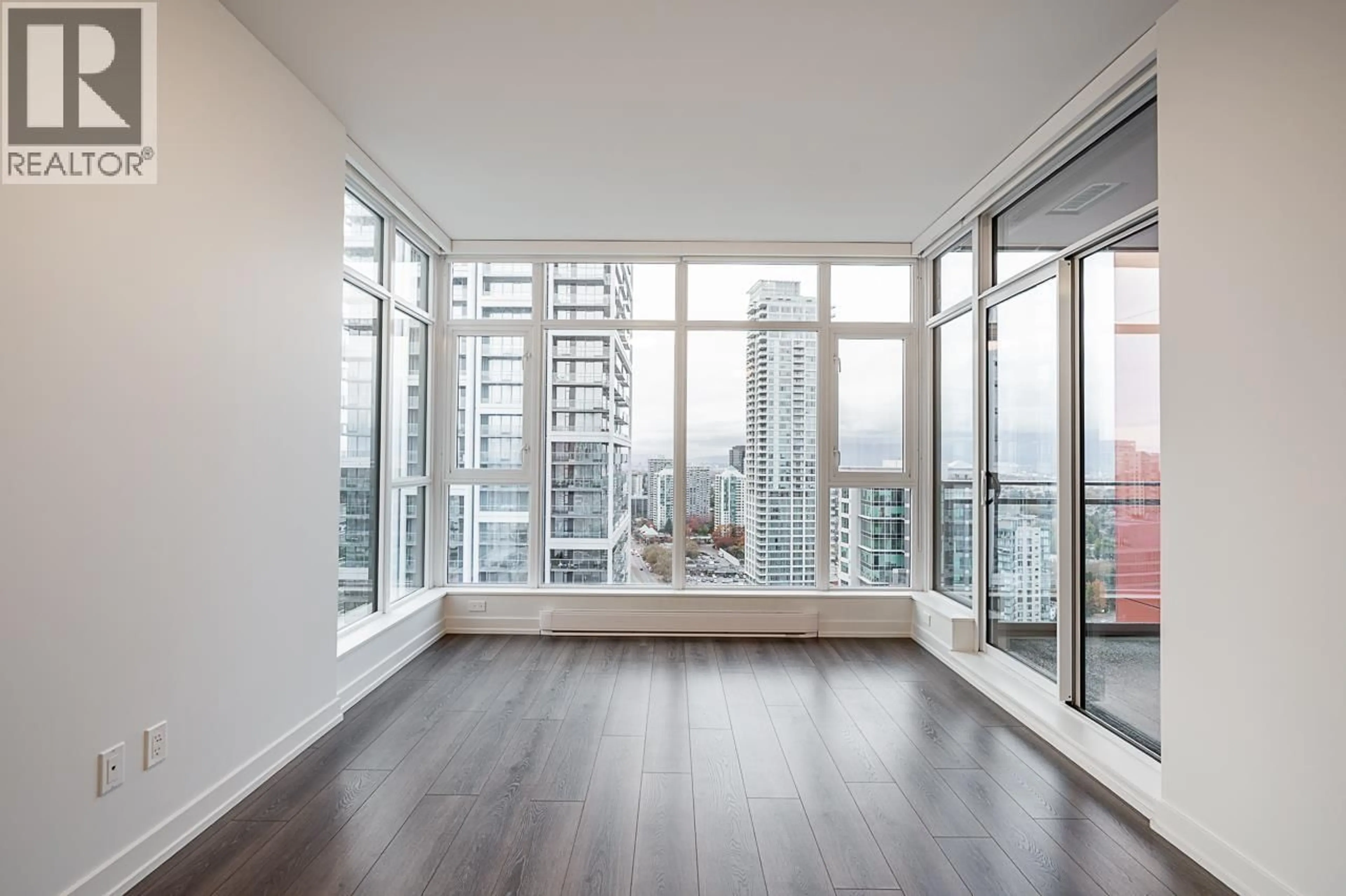 A pic of a room for 2802 - 4688 KINGSWAY, Burnaby British Columbia V5H0E9