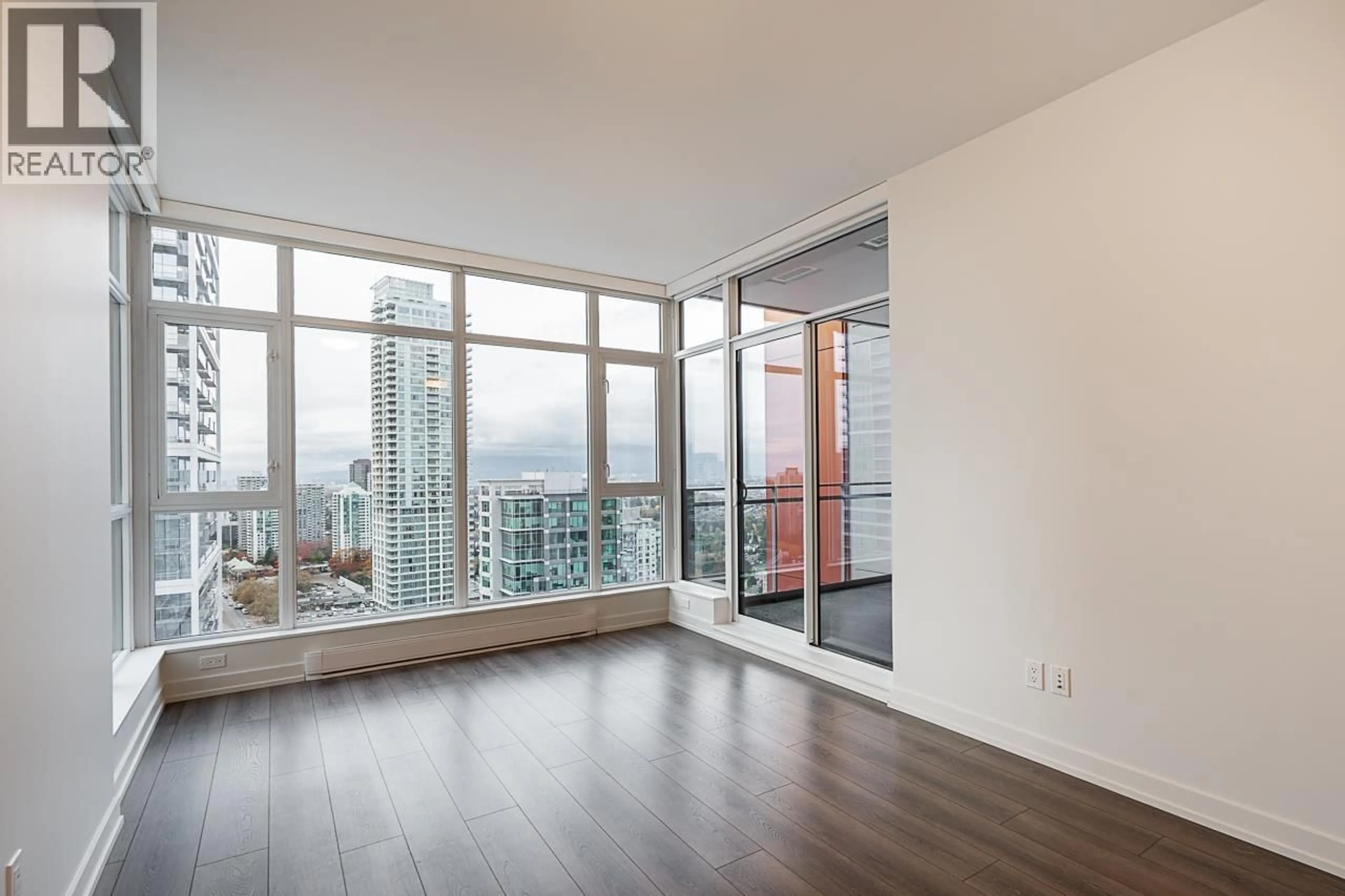 A pic of a room for 2802 - 4688 KINGSWAY, Burnaby British Columbia V5H0E9