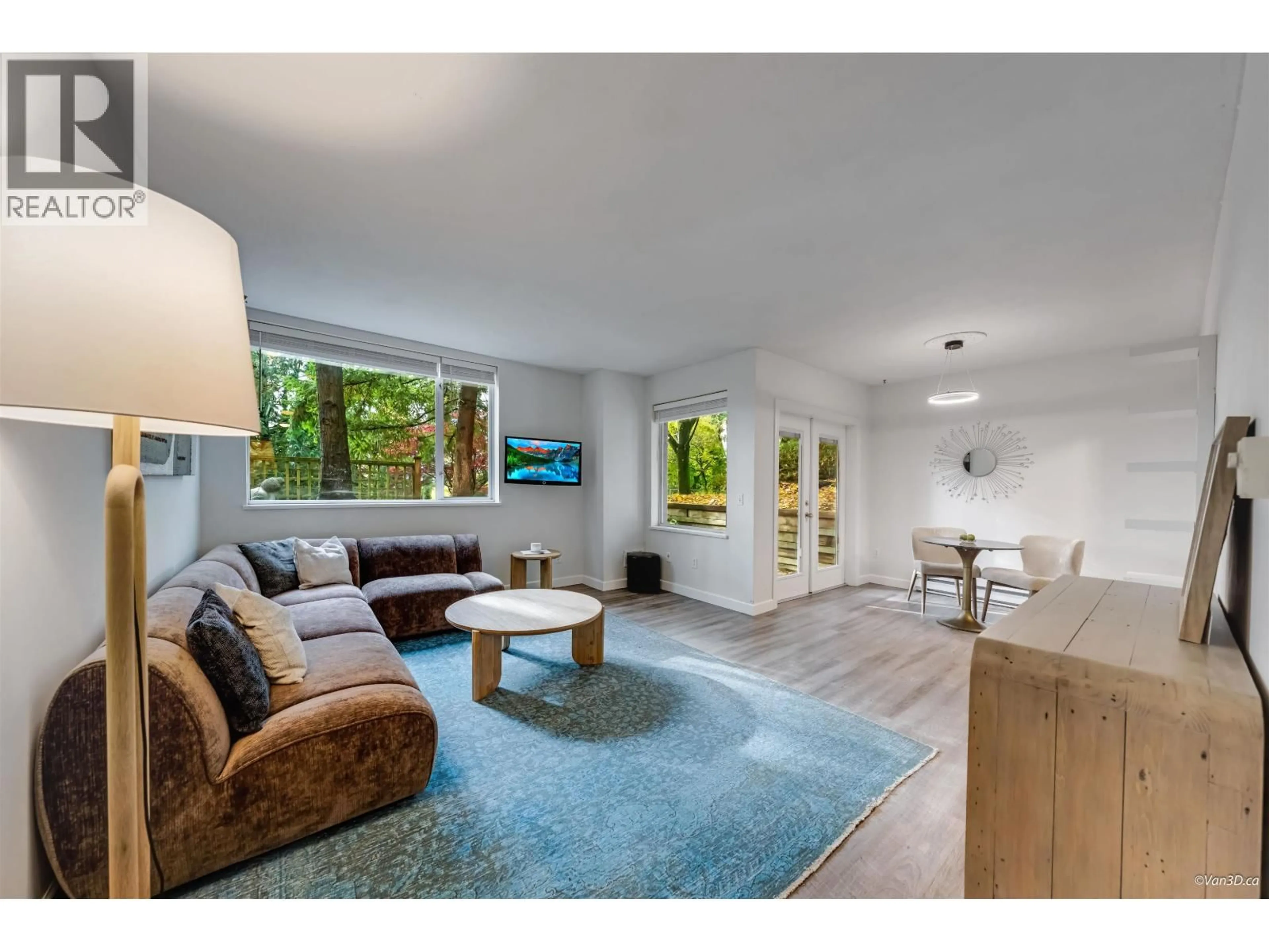 Living room with furniture, unknown for 105 - 6742 STATION HILL COURT, Burnaby British Columbia V3N4V2