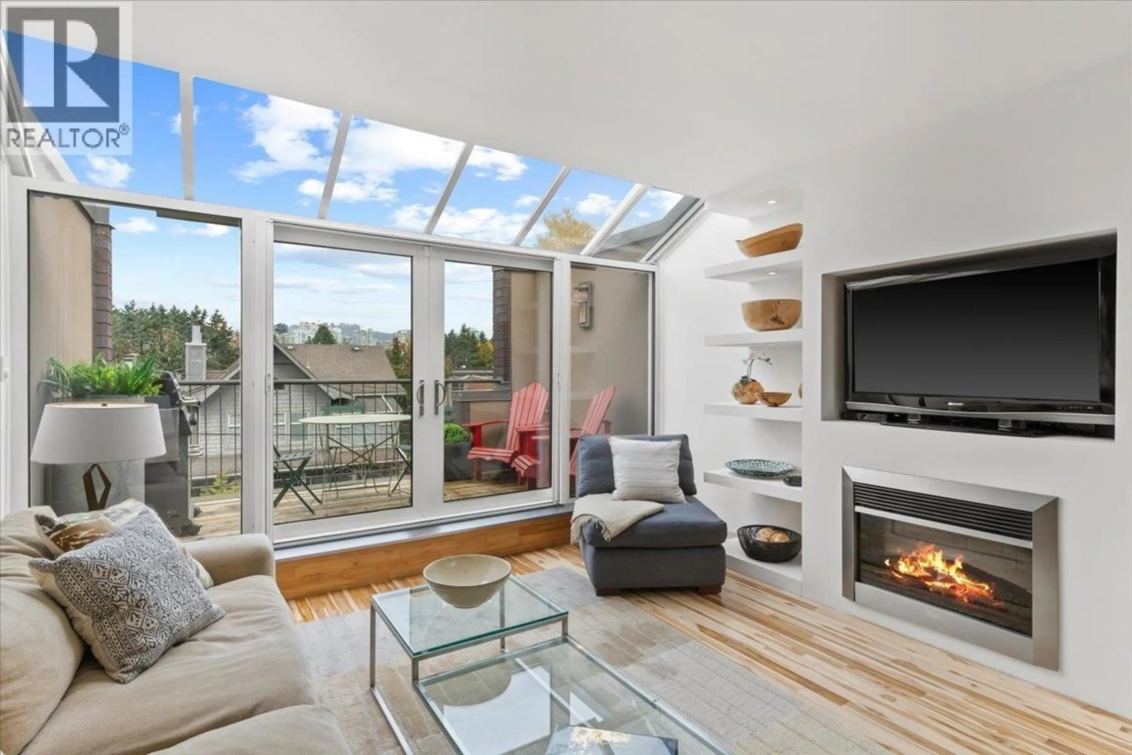 Living room with furniture, unknown for 834 7TH AVENUE, Vancouver British Columbia V5Z1C1