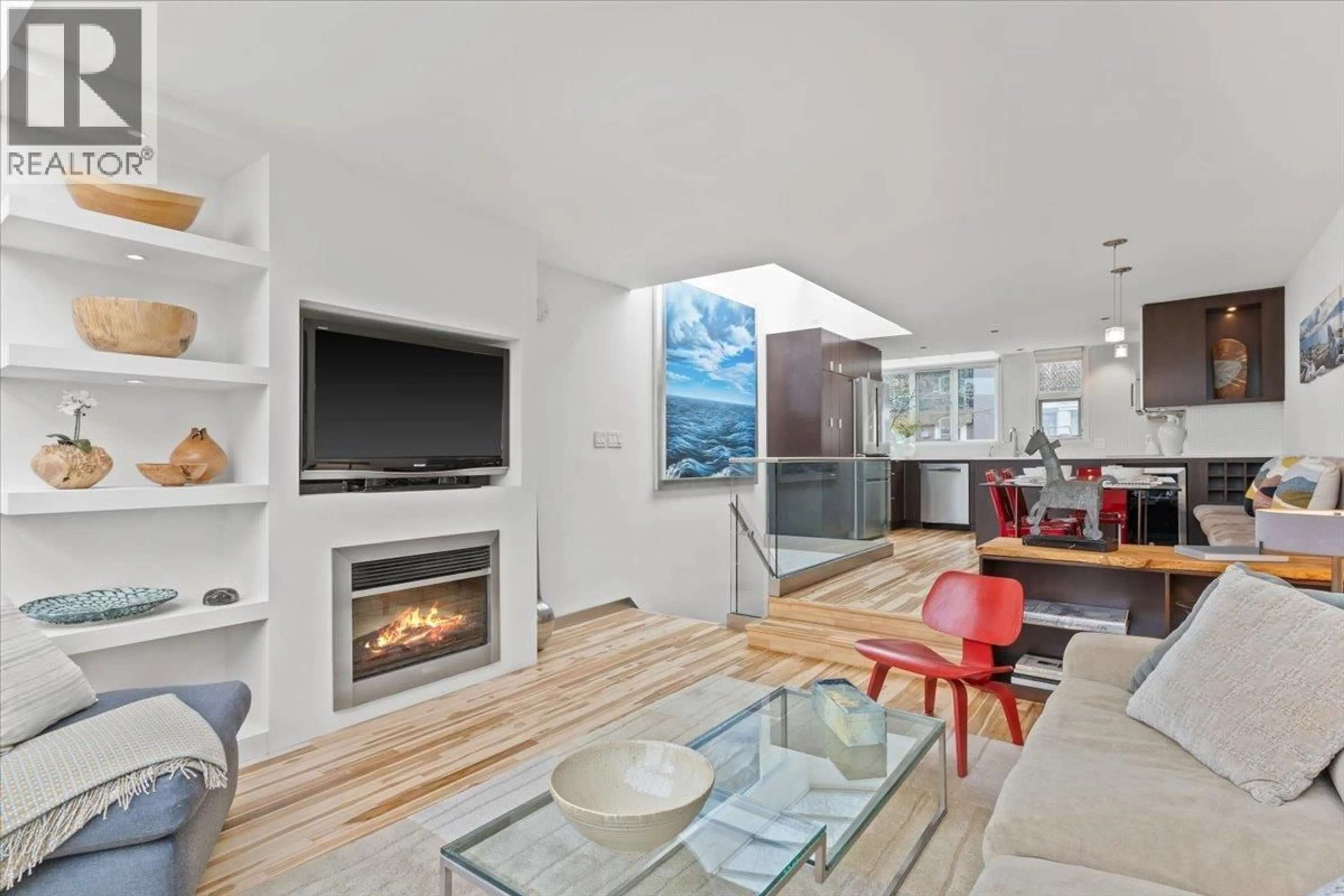 Living room with furniture, unknown for 834 7TH AVENUE, Vancouver British Columbia V5Z1C1