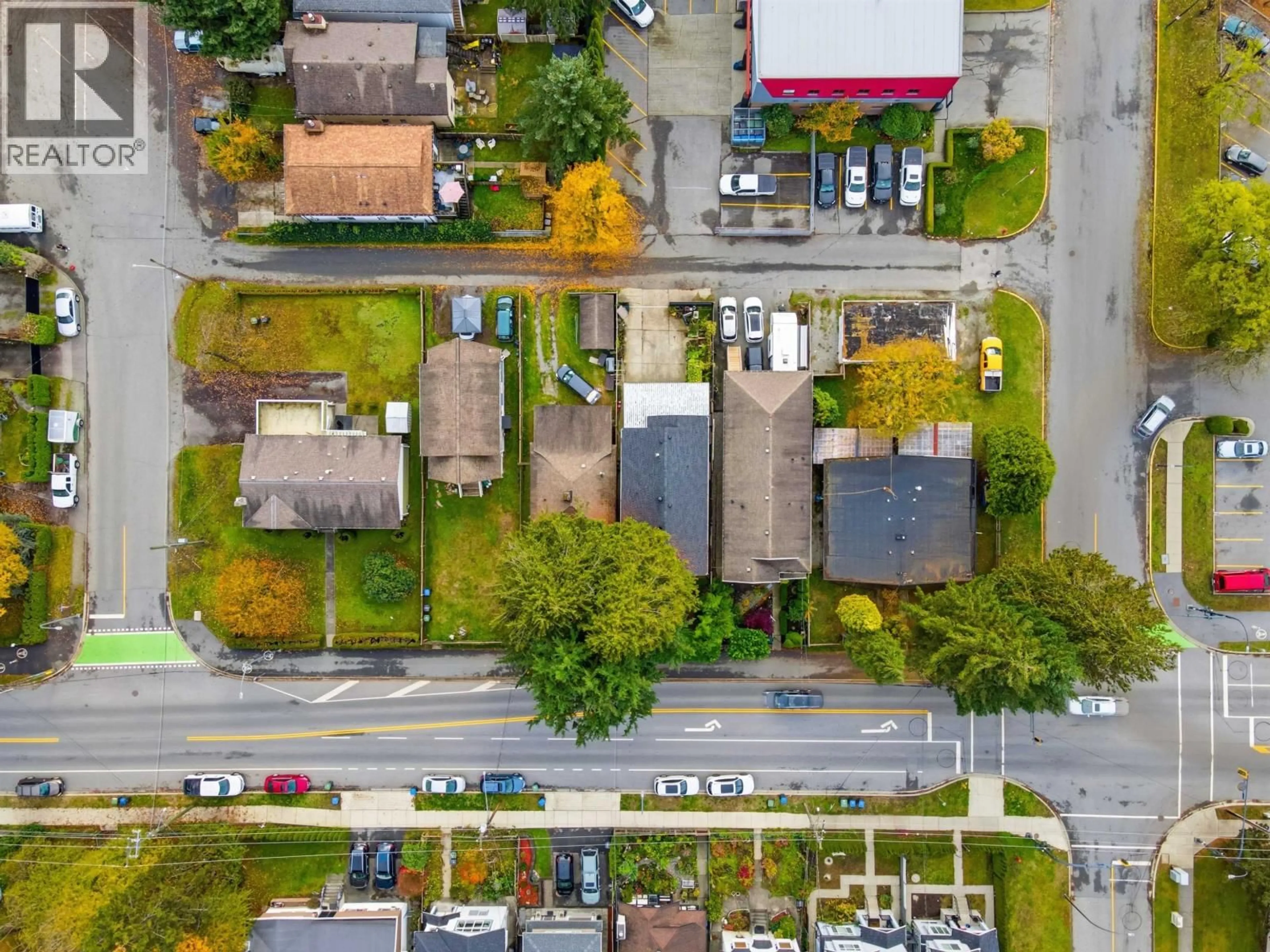 A pic from outside/outdoor area/front of a property/back of a property/a pic from drone, street for 1376 PRAIRIE AVENUE, Port Coquitlam British Columbia V3B1T2