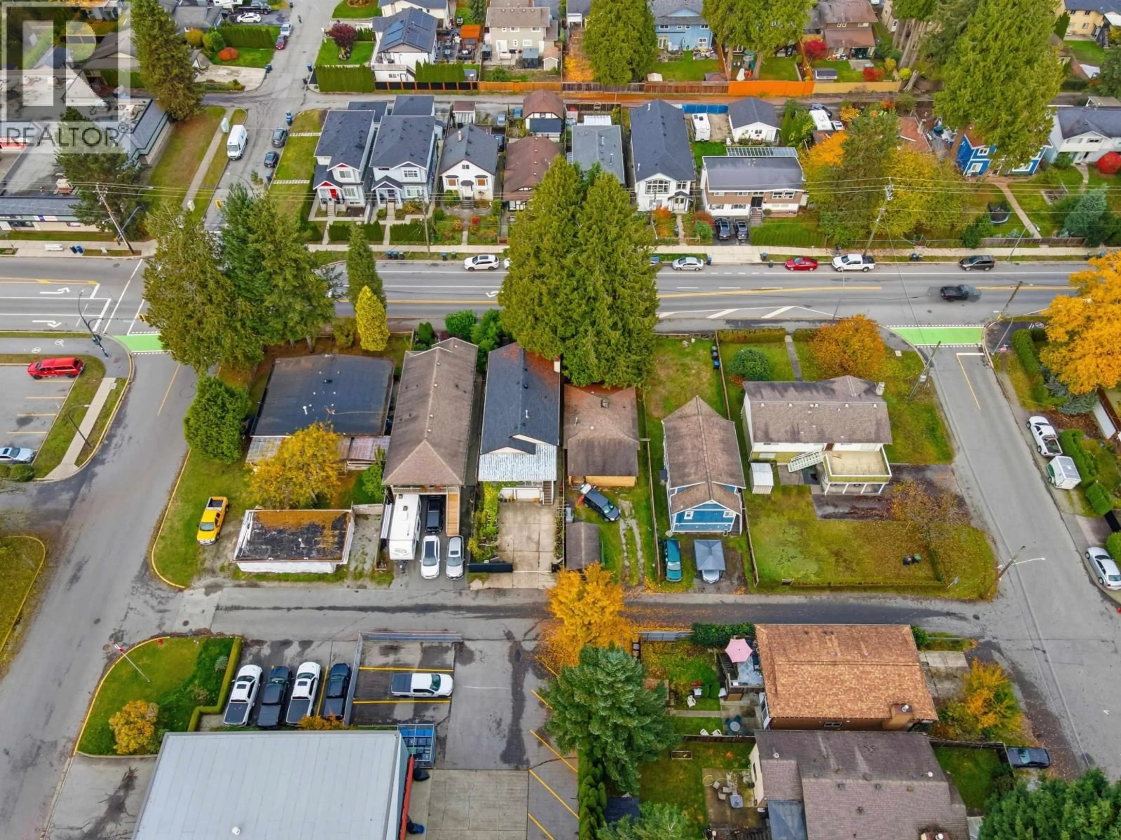 A pic from outside/outdoor area/front of a property/back of a property/a pic from drone, street for 1376 PRAIRIE AVENUE, Port Coquitlam British Columbia V3B1T2