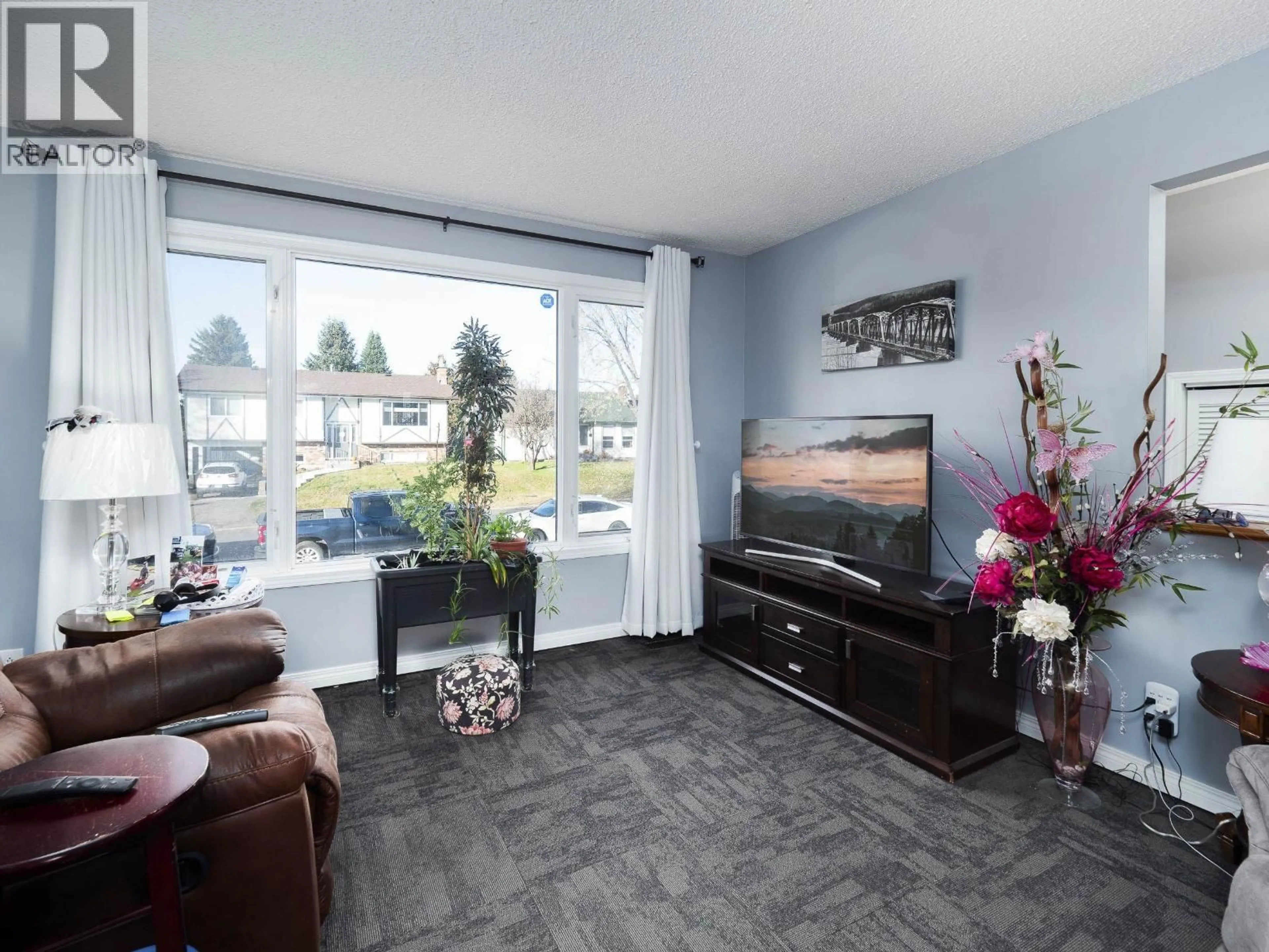 Living room with furniture, unknown for 4251 MERTON CRESCENT, Prince George British Columbia V2M5B7