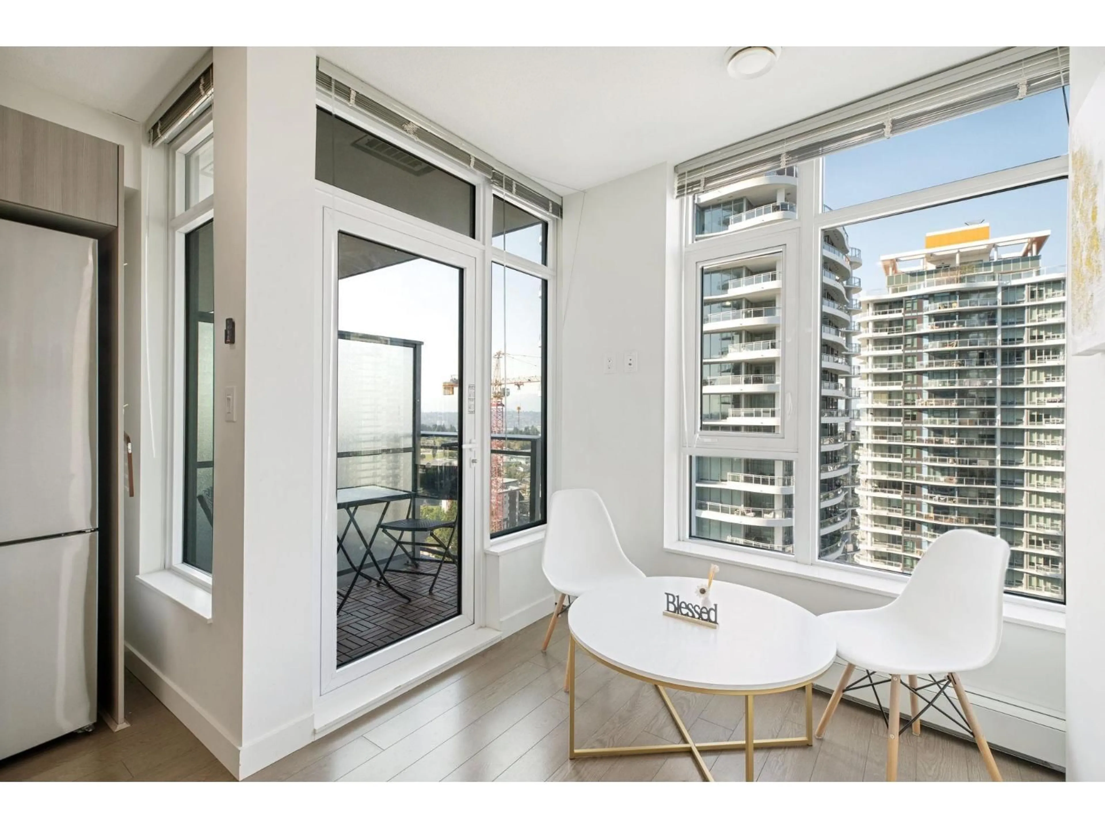 Unknown for 1813 - 13308 CENTRAL AVENUE, Surrey British Columbia V3T0M4