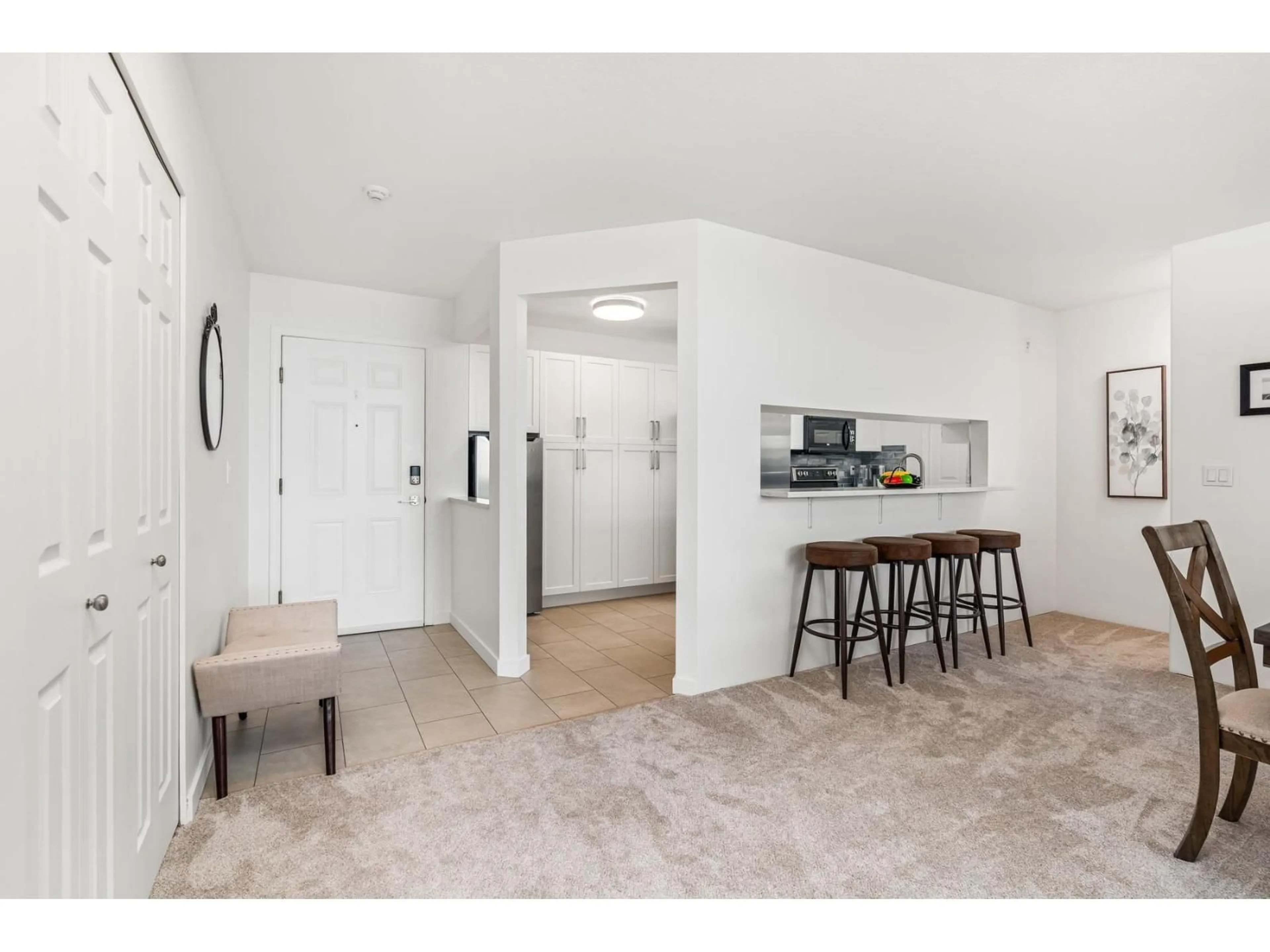 Unknown for 307 - 20381 96, Langley British Columbia V1M2L1