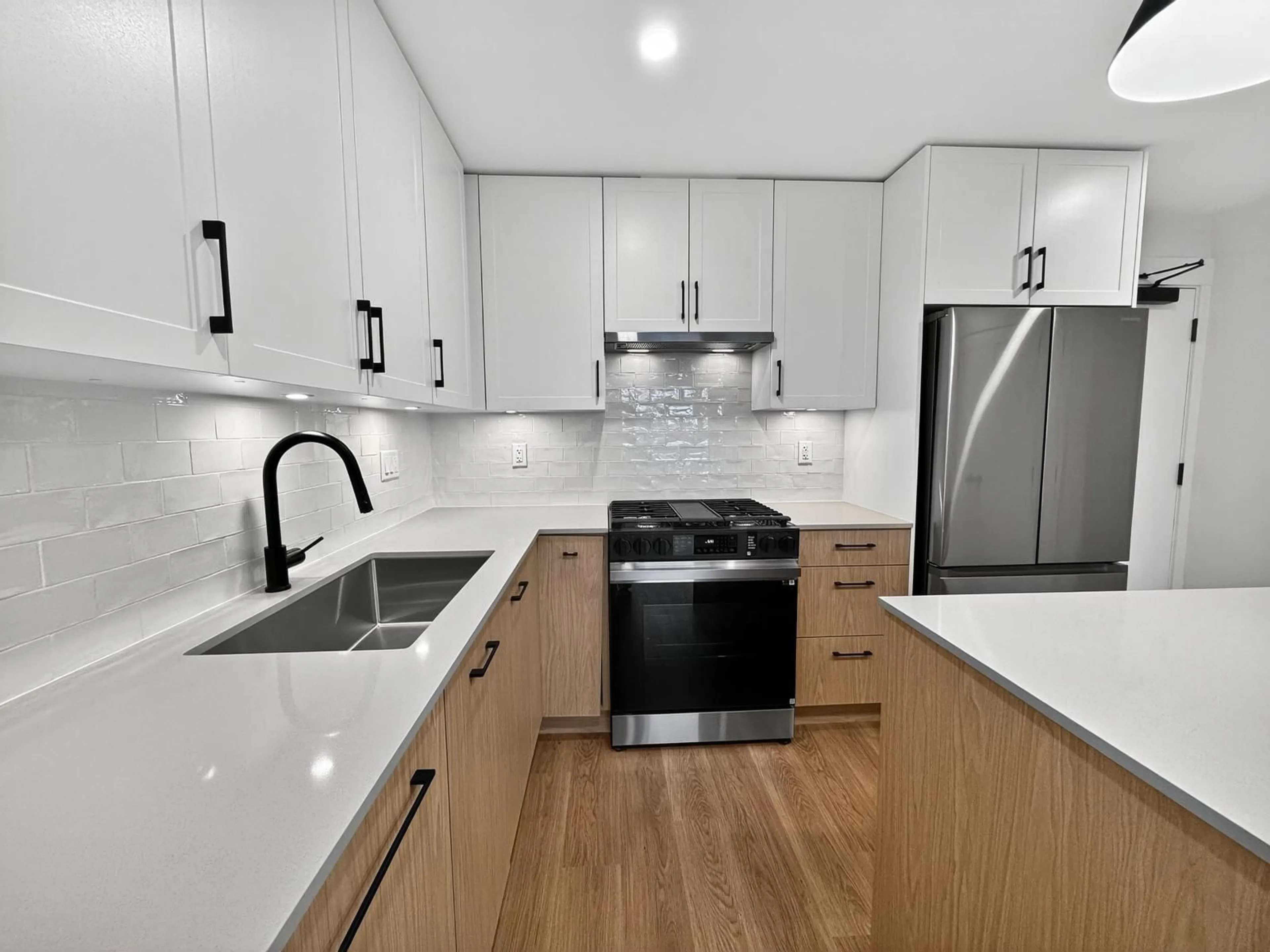 Unknown for 513 - 27215 ALDERGROVE TOWN CENTRE, Langley British Columbia V4W0E3