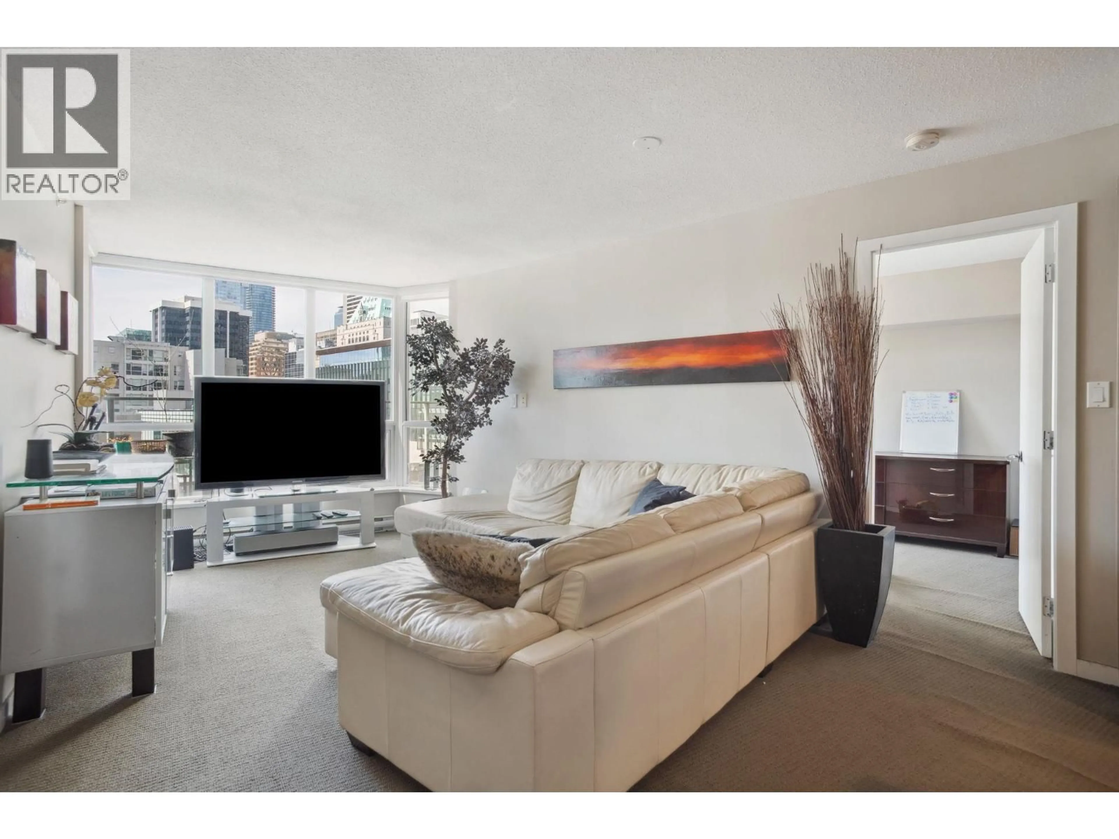 Living room with furniture, unknown for 714 - 833 SEYMOUR STREET, Vancouver British Columbia V6B0G4