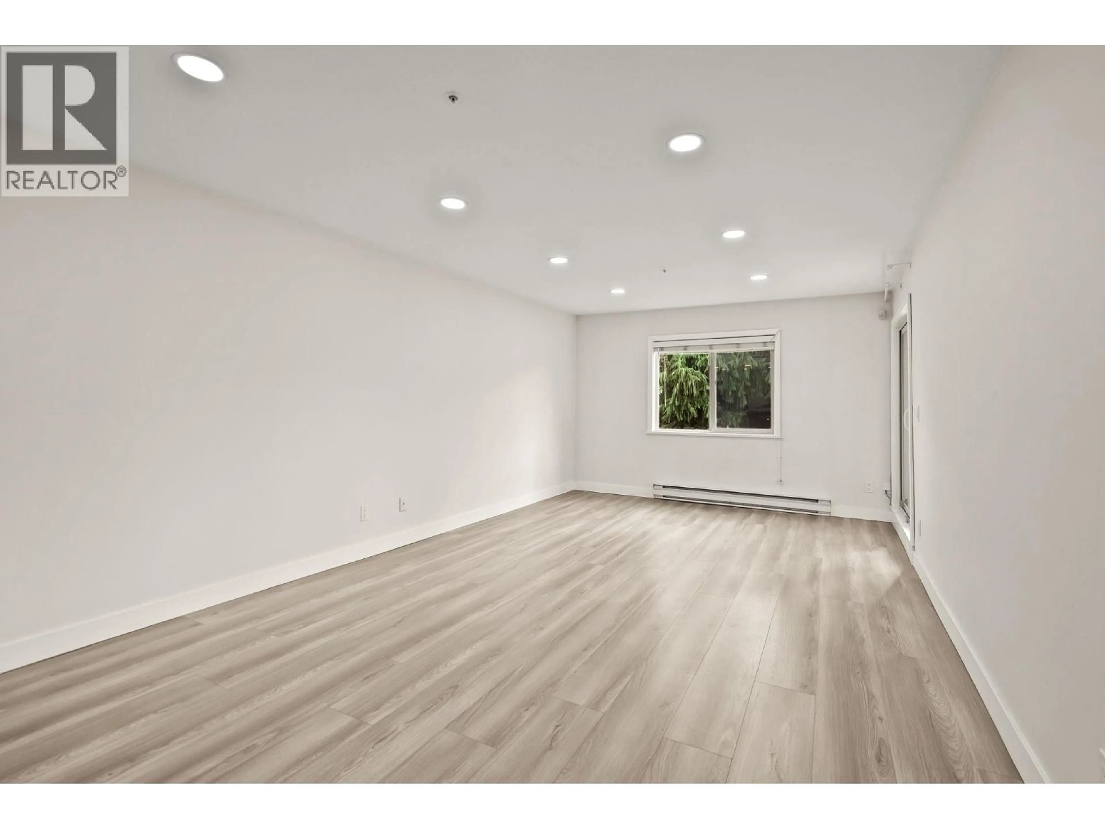 A pic of a room for 203 - 1615 FRANCES STREET, Vancouver British Columbia V5L1Z3