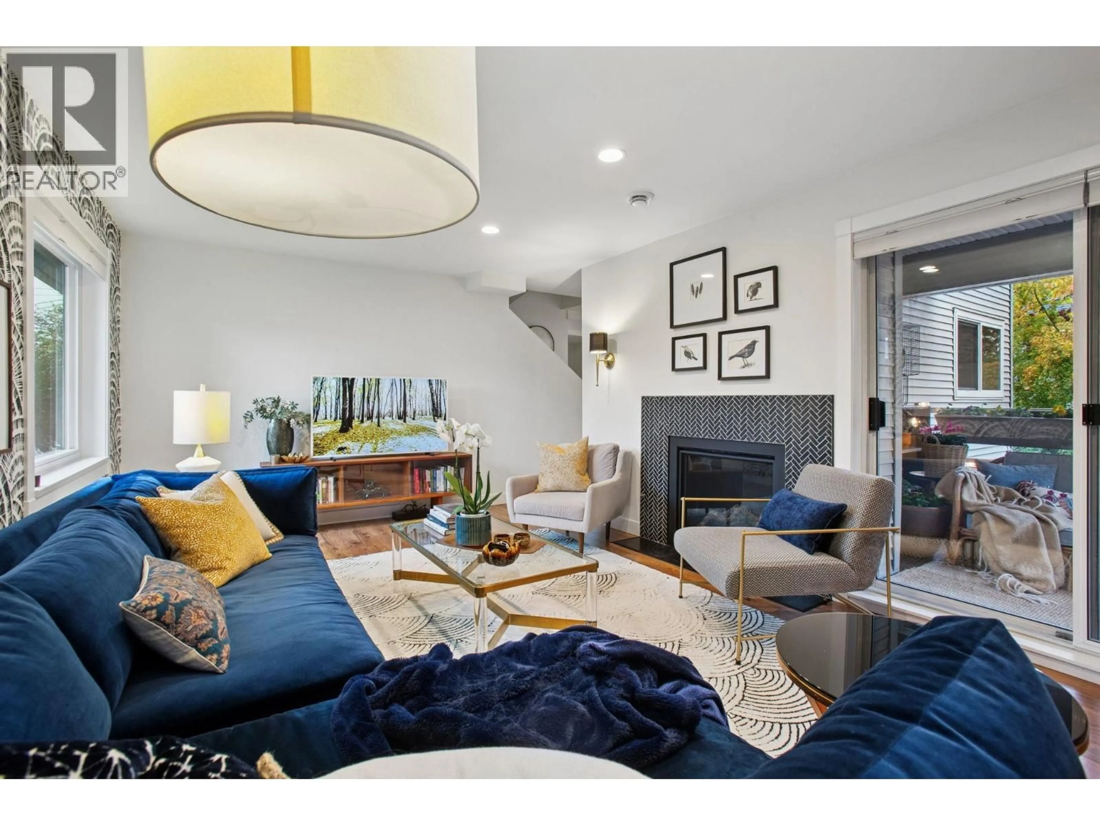 Living room with furniture, unknown for TH3 - 1568 22ND AVENUE, Vancouver British Columbia V5N2P1