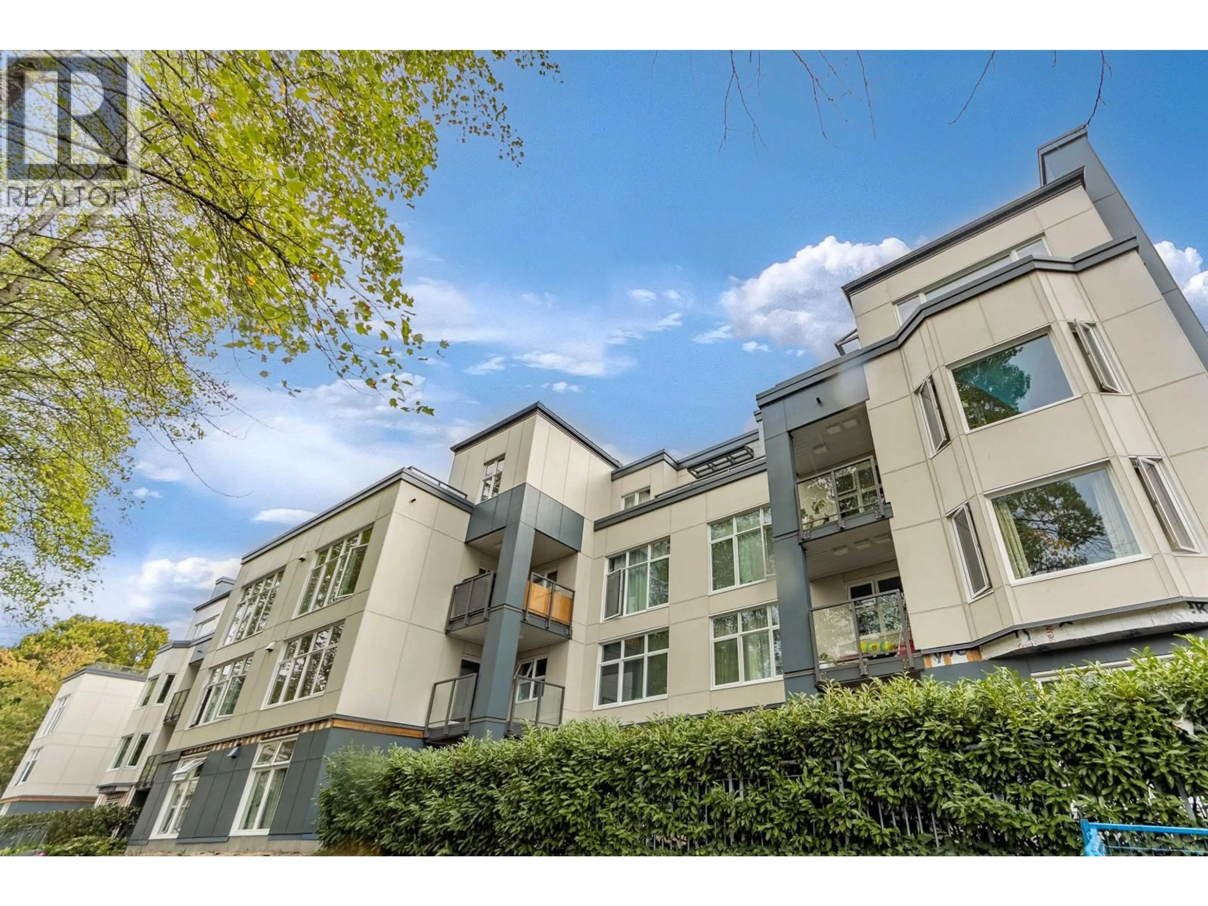 A pic from outside/outdoor area/front of a property/back of a property/a pic from drone, building for 107 - 2533 PENTICTON STREET, Vancouver British Columbia V5M4T8