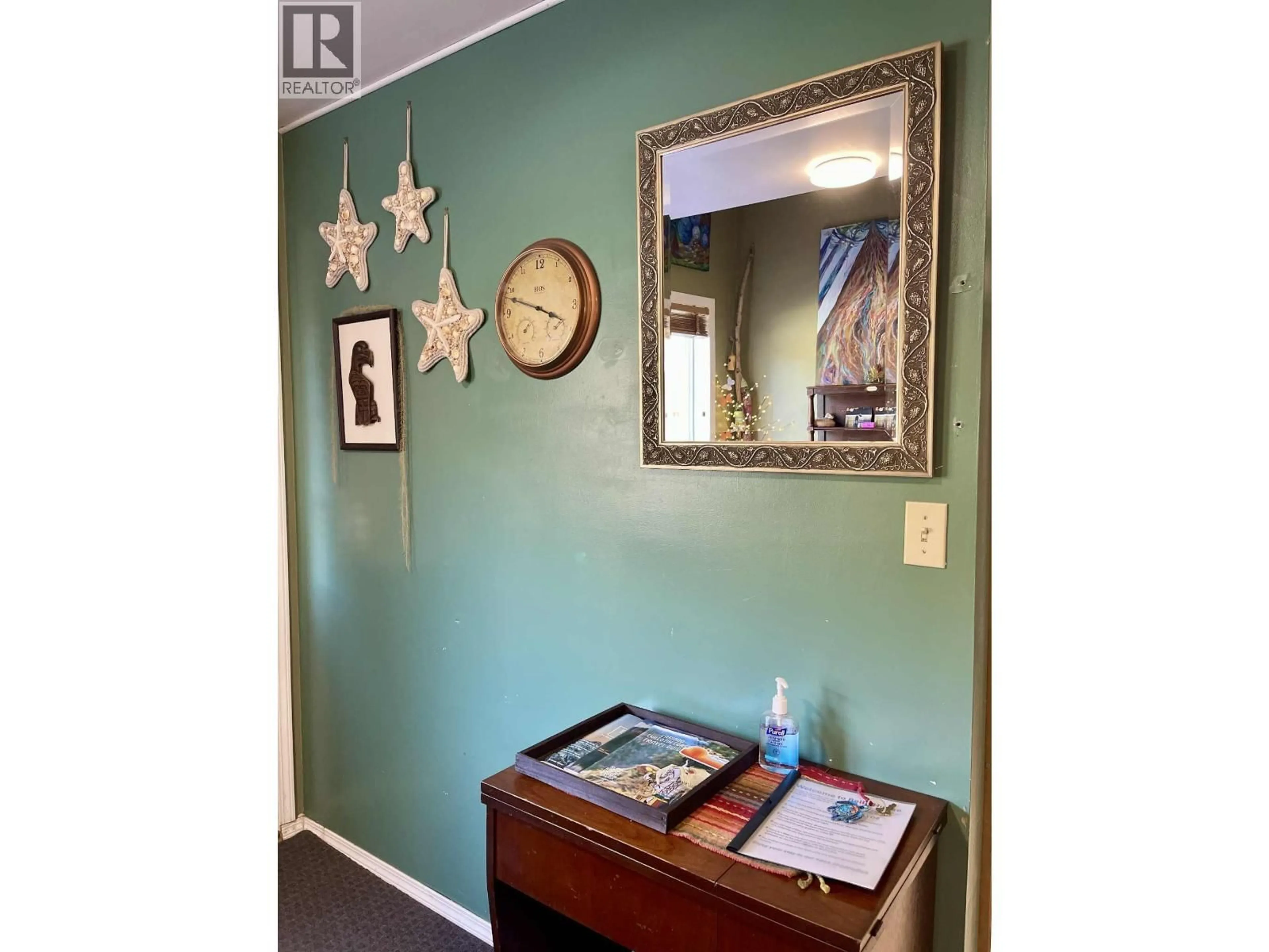 Unknown for 259 20 MACKENZIE HIGHWAY, Hagensborg British Columbia V0T1H0